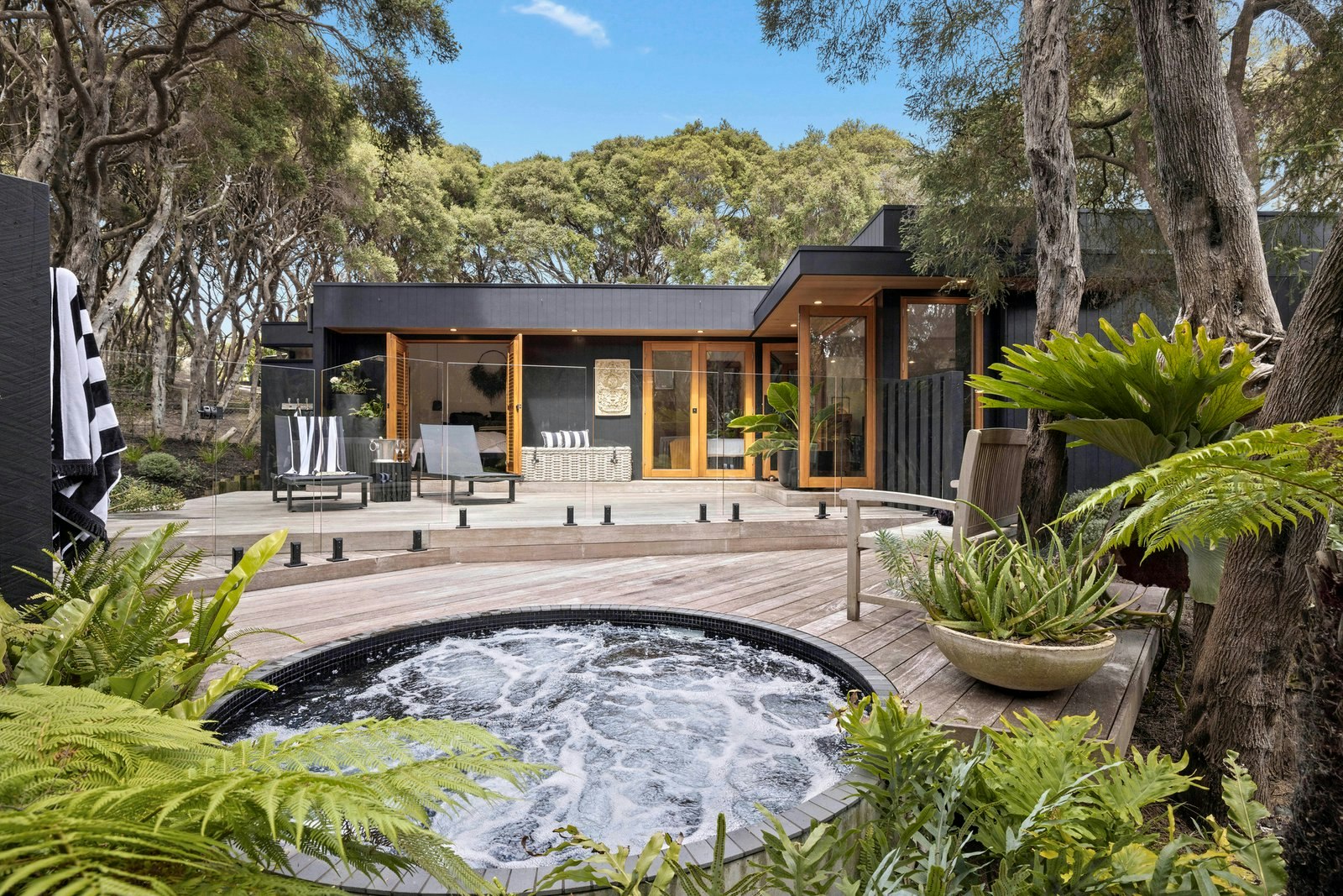 15 Scott Street, Blairgowrie, 3942