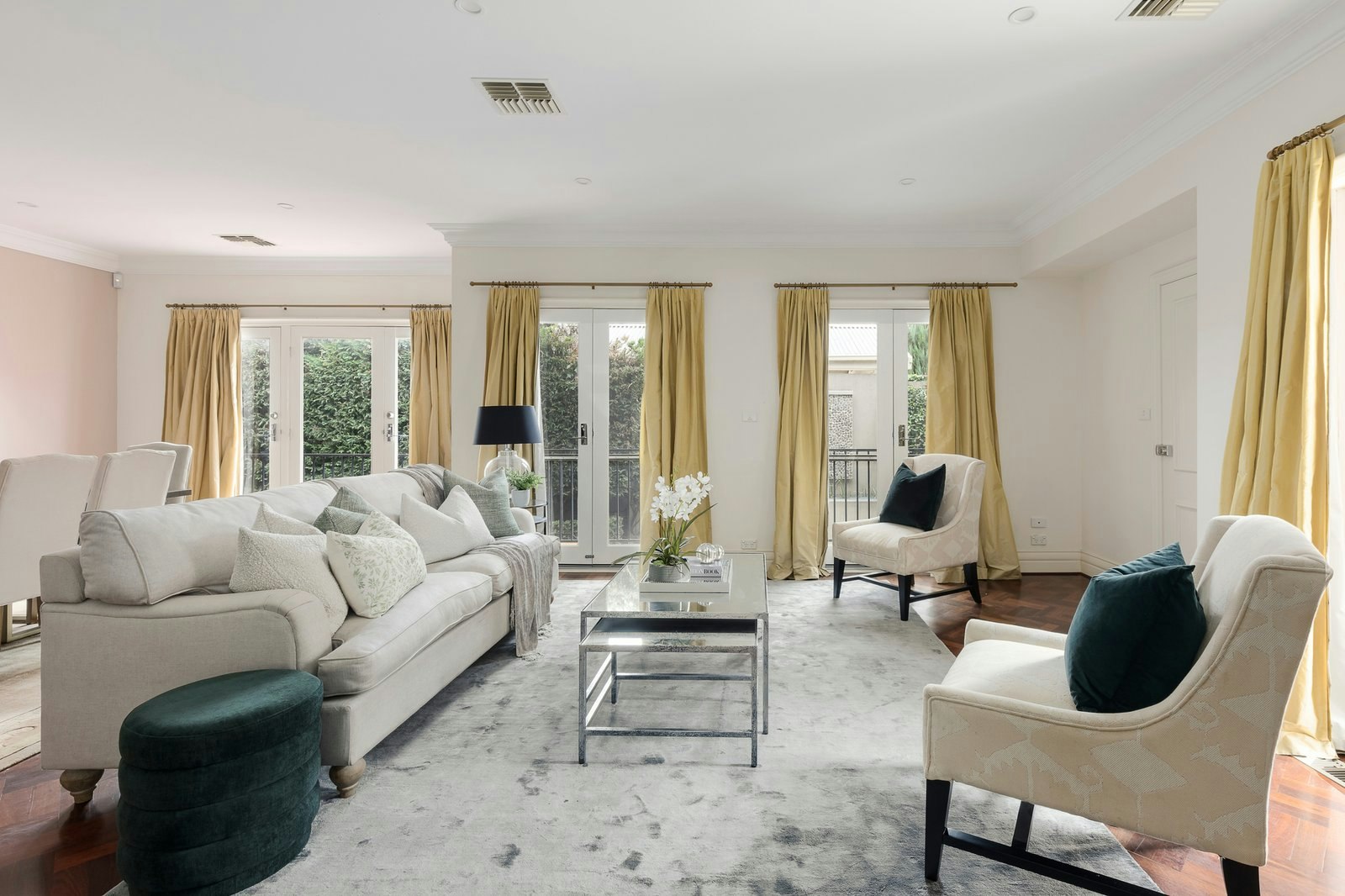 2/51 Narrak Road, Balwyn, 3103