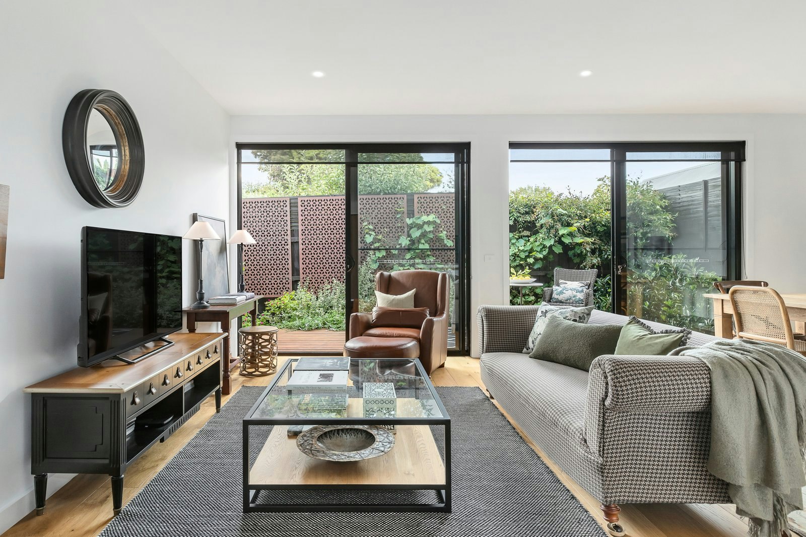 2d Jack Road, Cheltenham, 3192