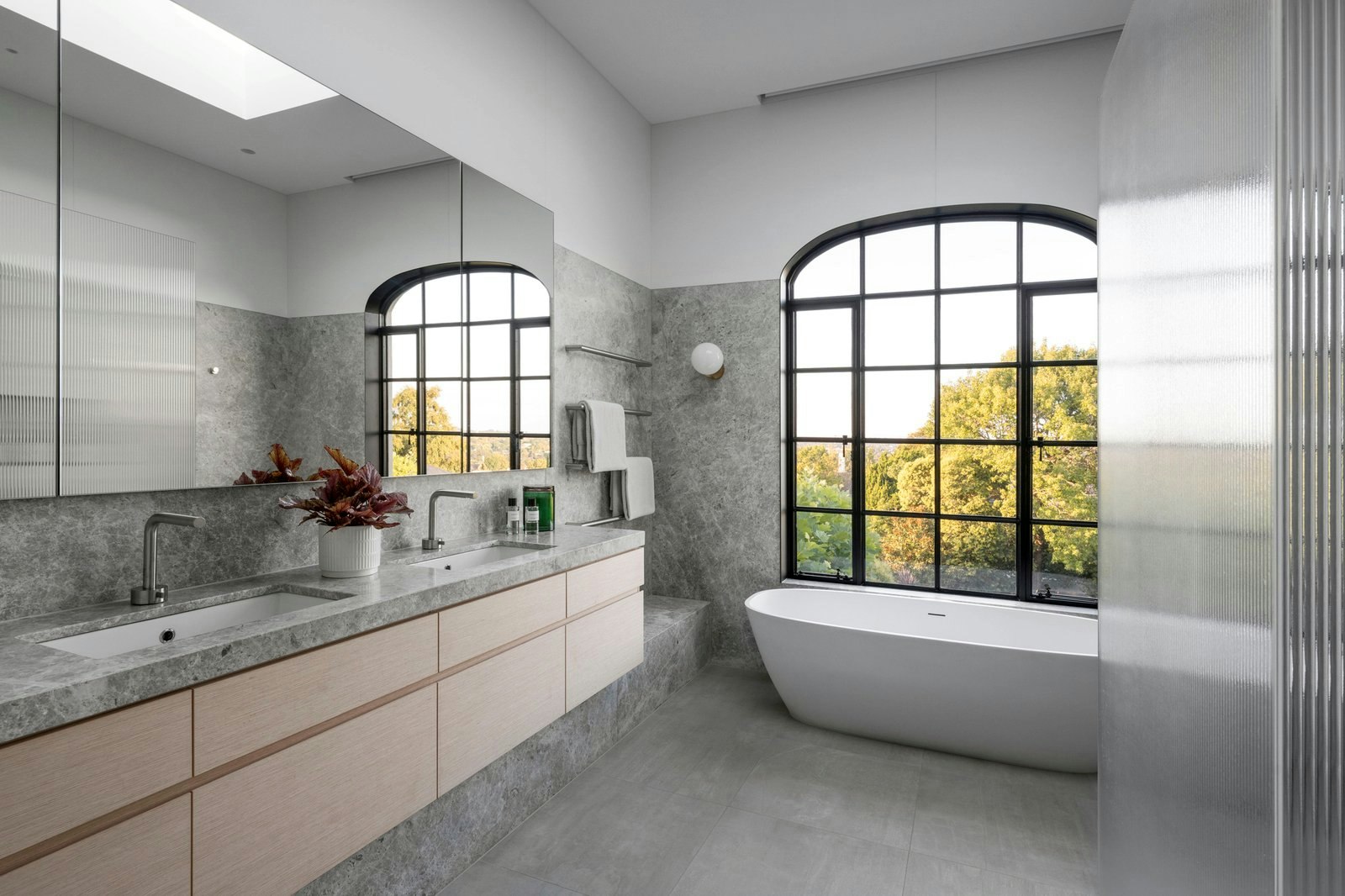 7 Barnard Road, Toorak, 3142