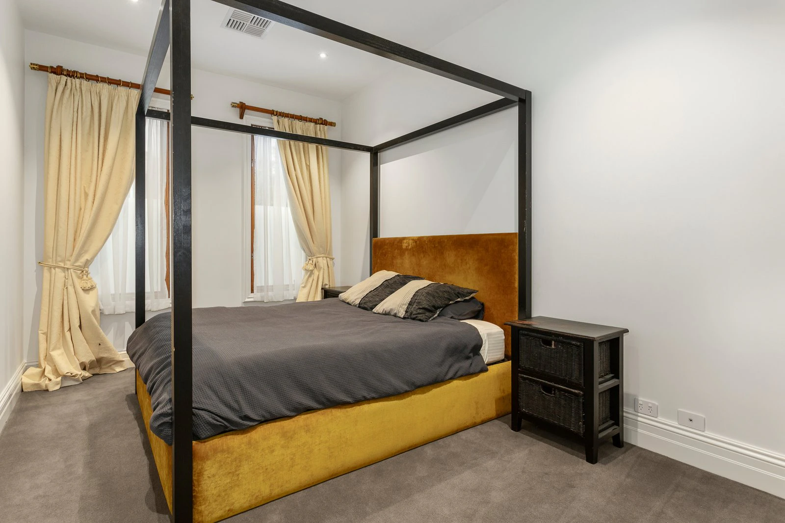 34A Ross Street, Toorak, 3142