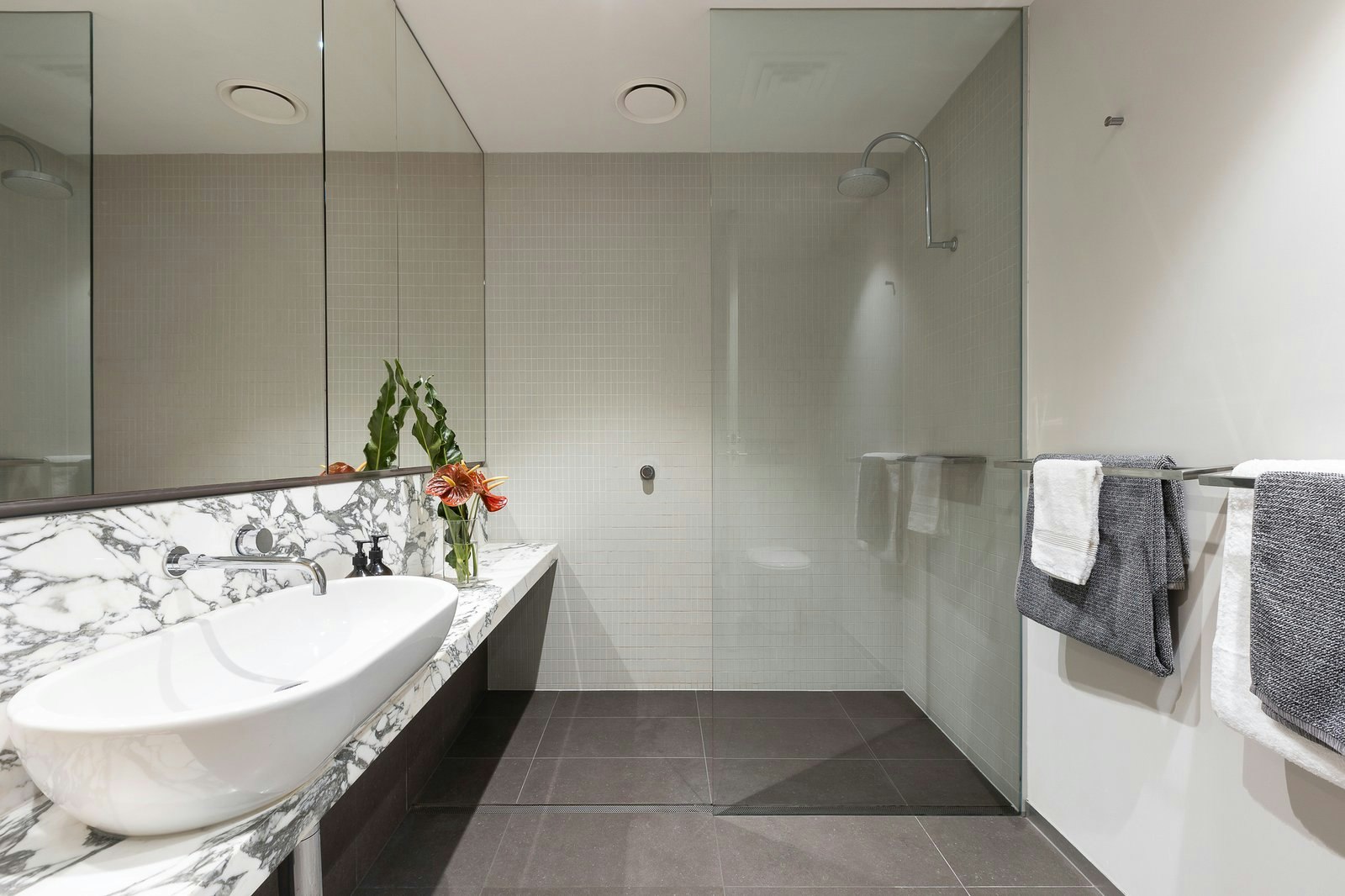 22 Carters Avenue, Toorak, 3142