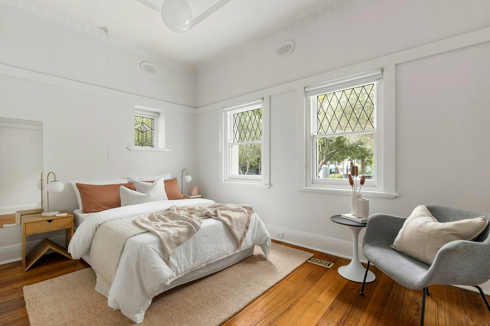 82 Milton Parade, Malvern, 3144