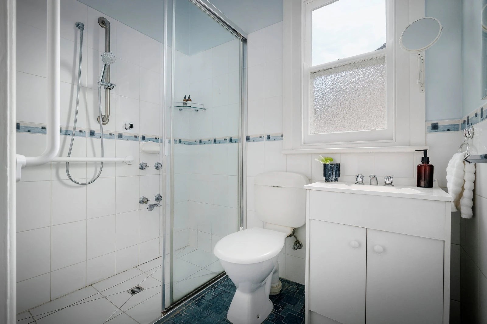 10 Fuller Avenue, Glen Iris, 3146