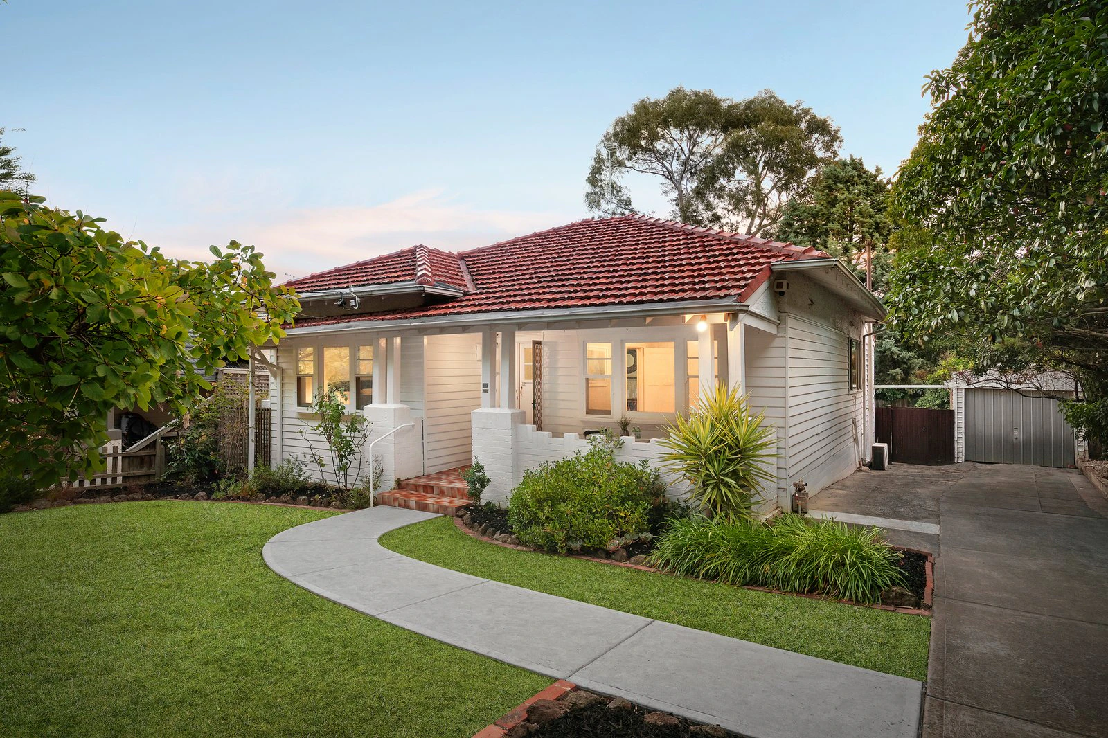 10 Fuller Avenue, Glen Iris, 3146