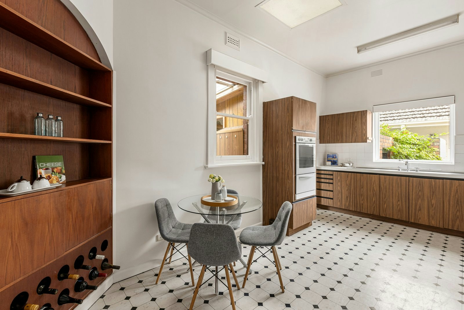 211 Union Road, Surrey Hills, 3127