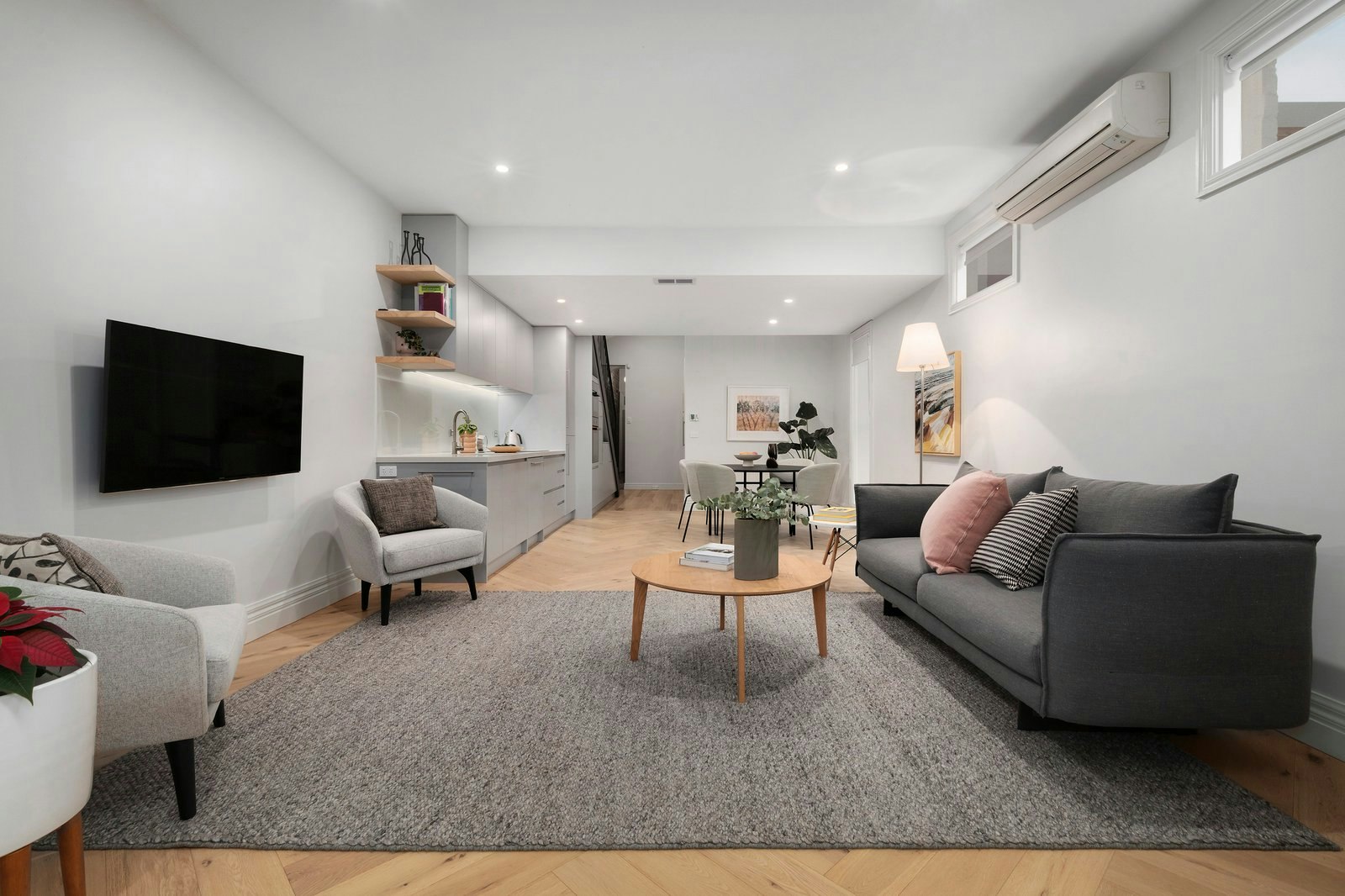 34 Finlay Street, Albert Park, 3206