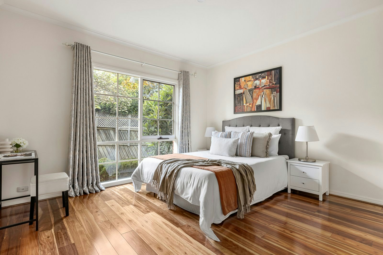 11 Parkhill Drive, Kew, 3101