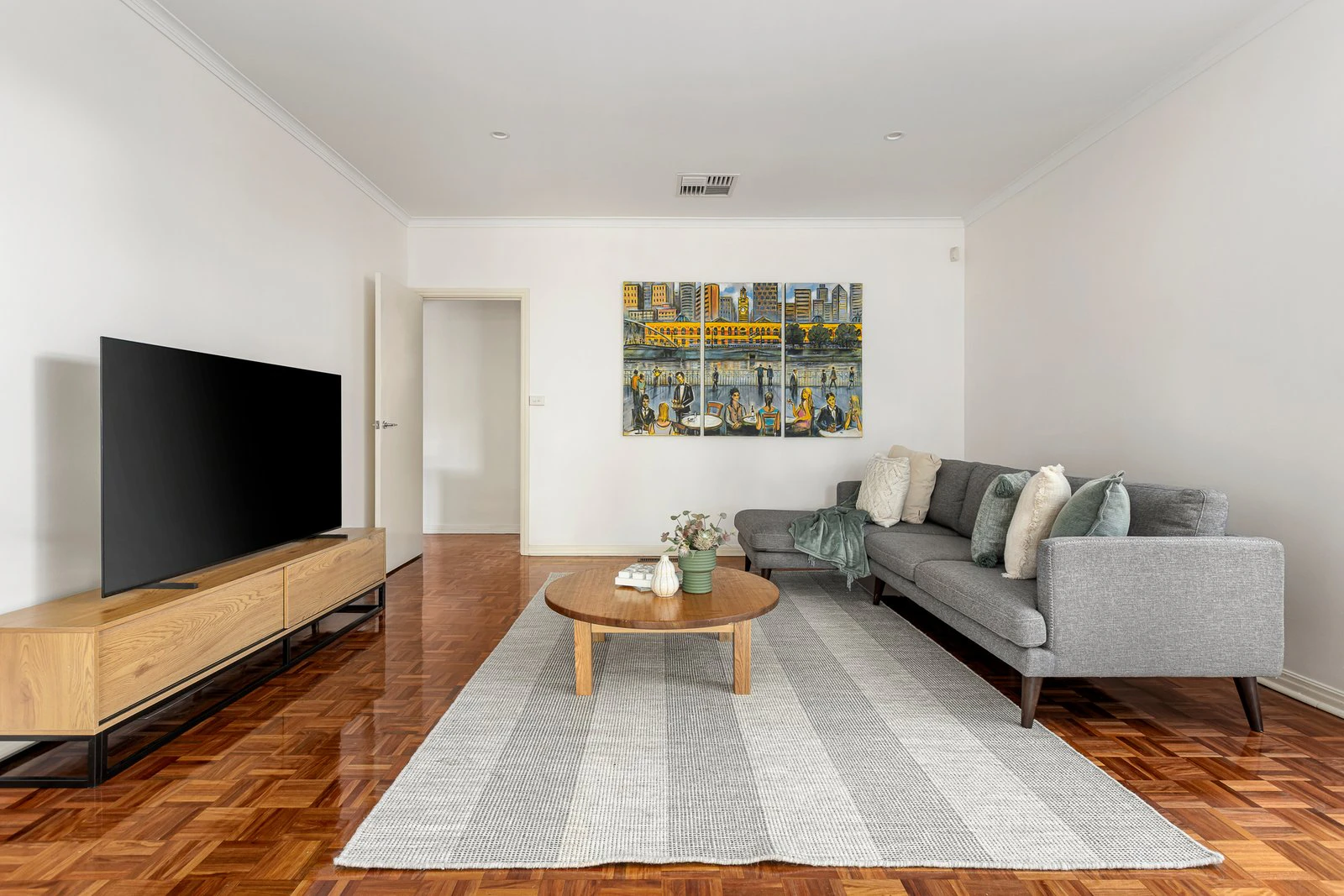 11 Parkhill Drive, Kew, 3101