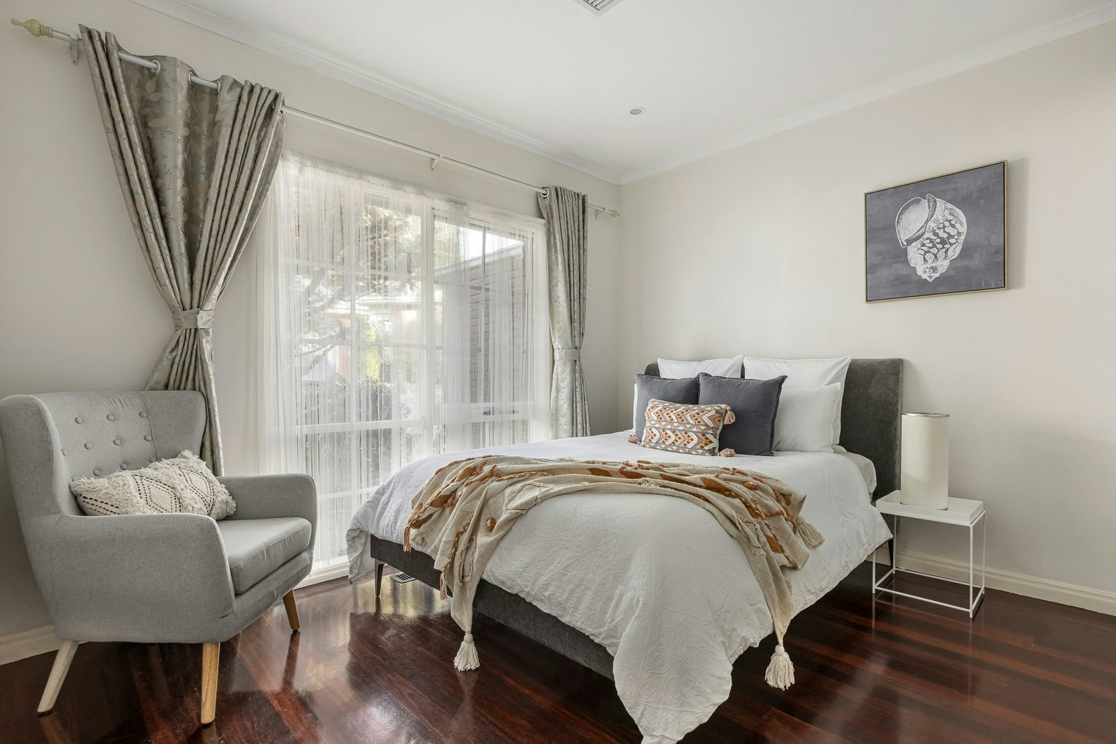 11 Parkhill Drive, Kew, 3101