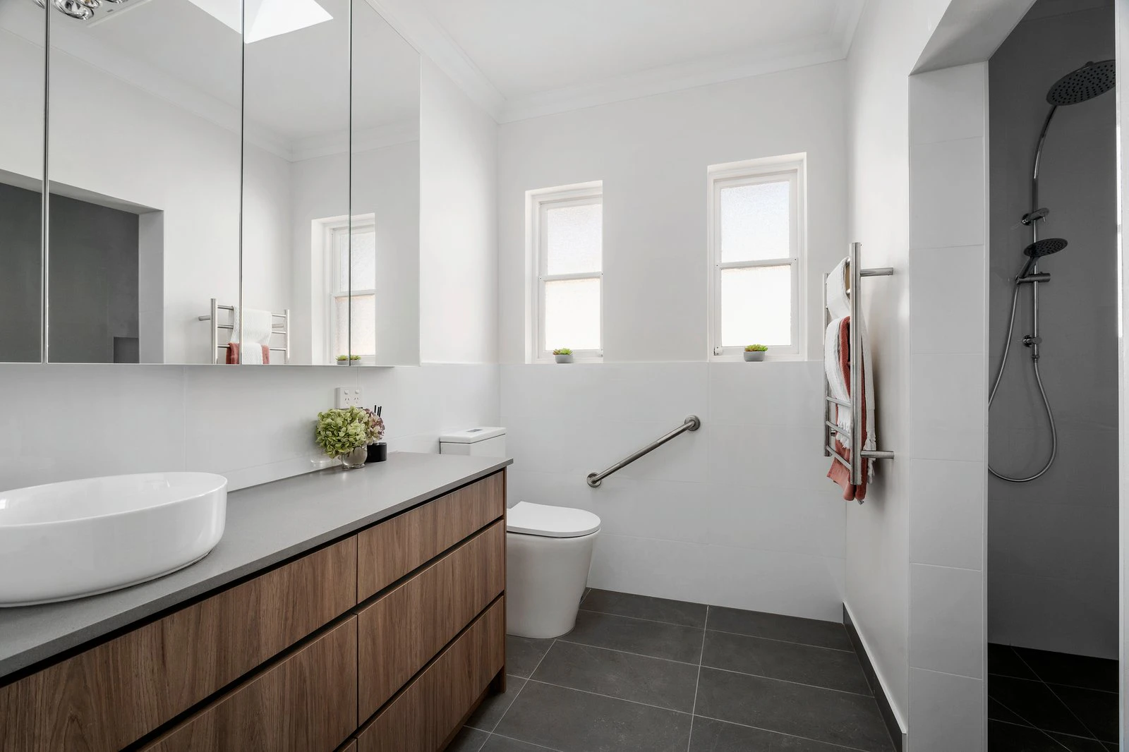 15 Bellevue Avenue, Malvern East, 3145