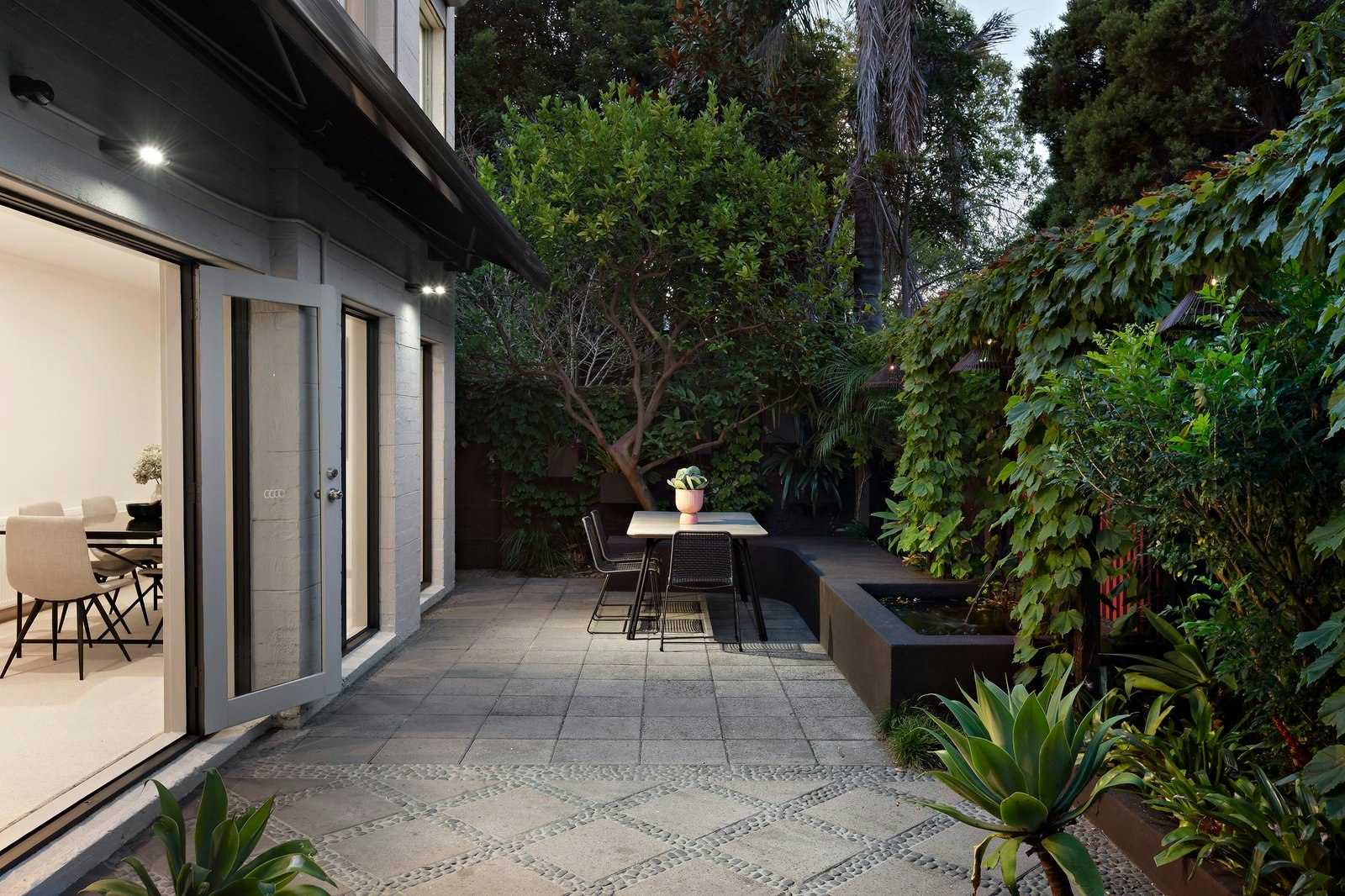 1/2 Durrant Street, Brighton, 3186