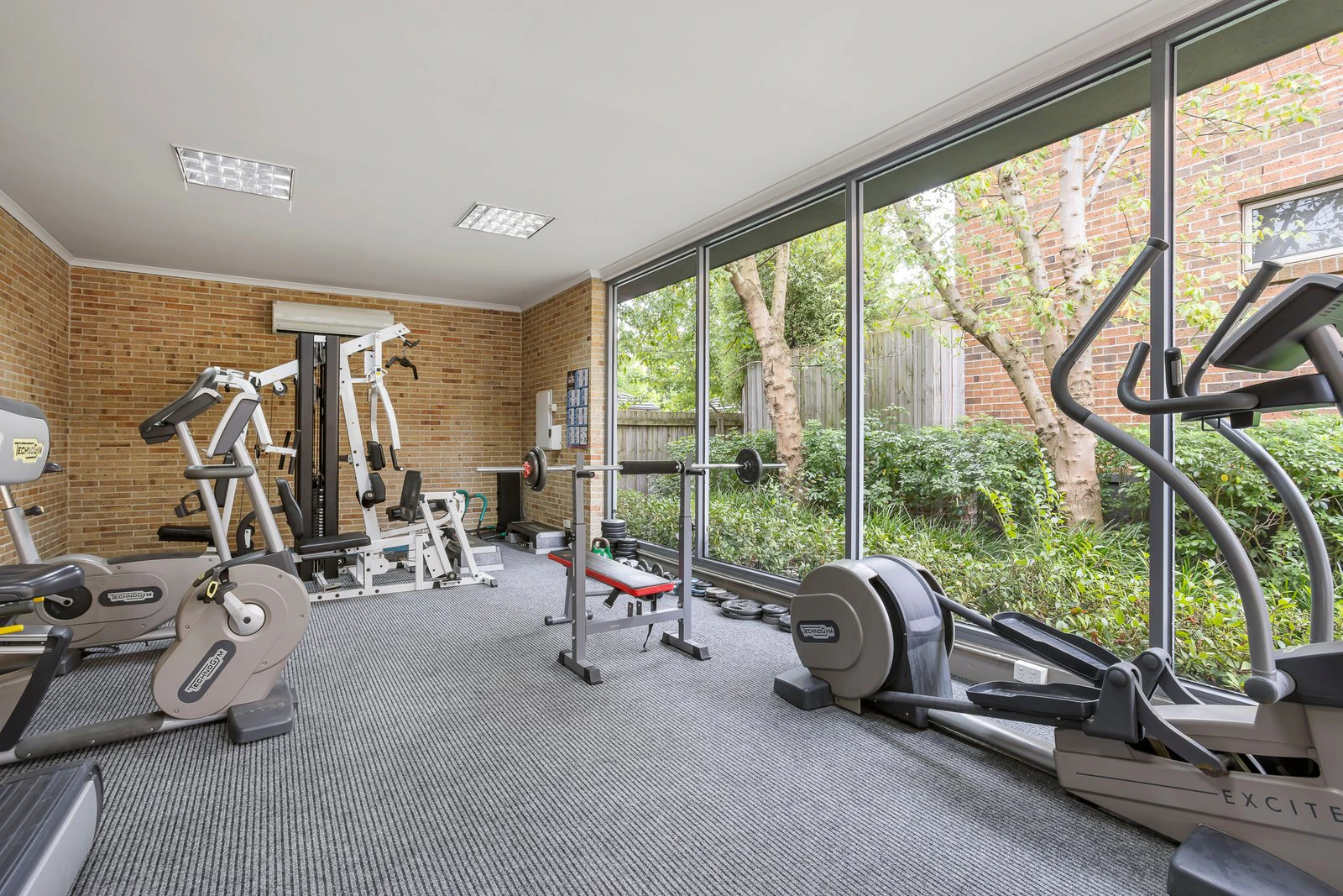 23/1 Nangnak Lane, Mont Albert, 3127