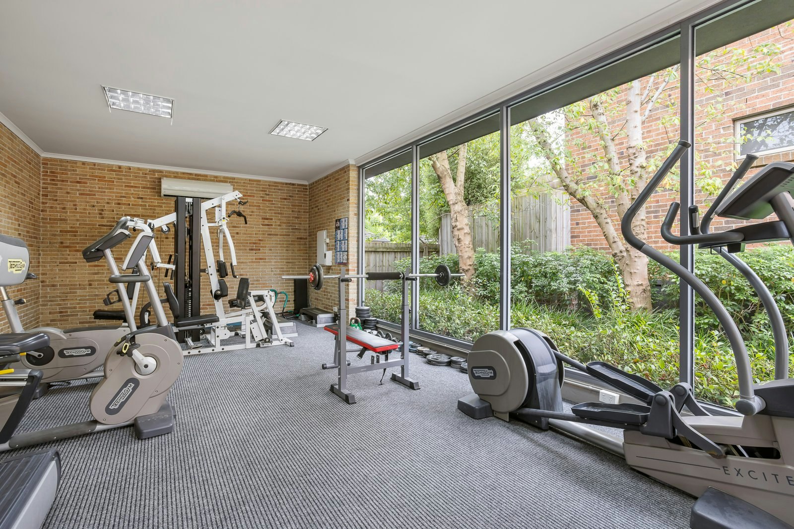 23/1 Nangnak Lane, Mont Albert, 3127