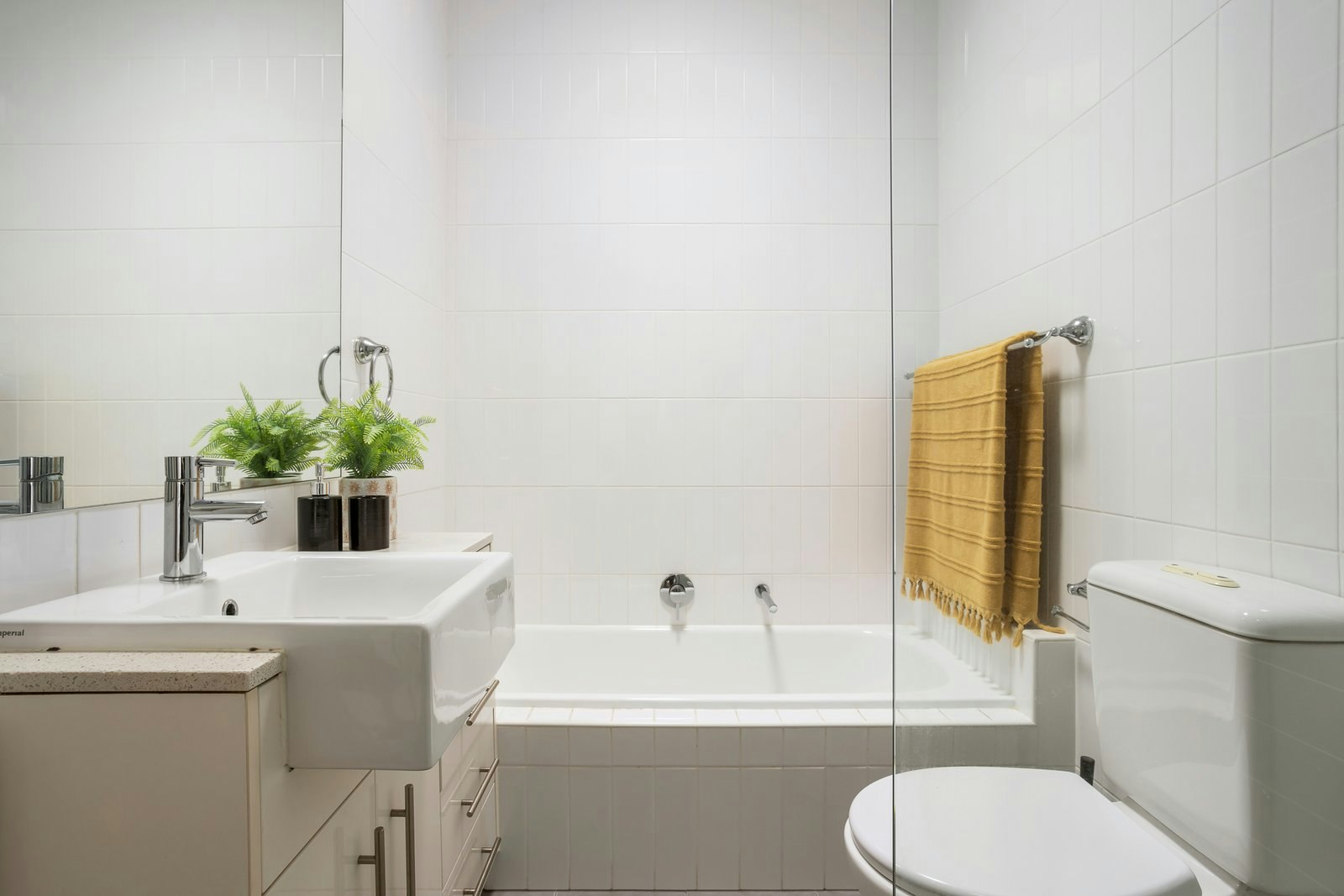 23/1 Nangnak Lane, Mont Albert, 3127