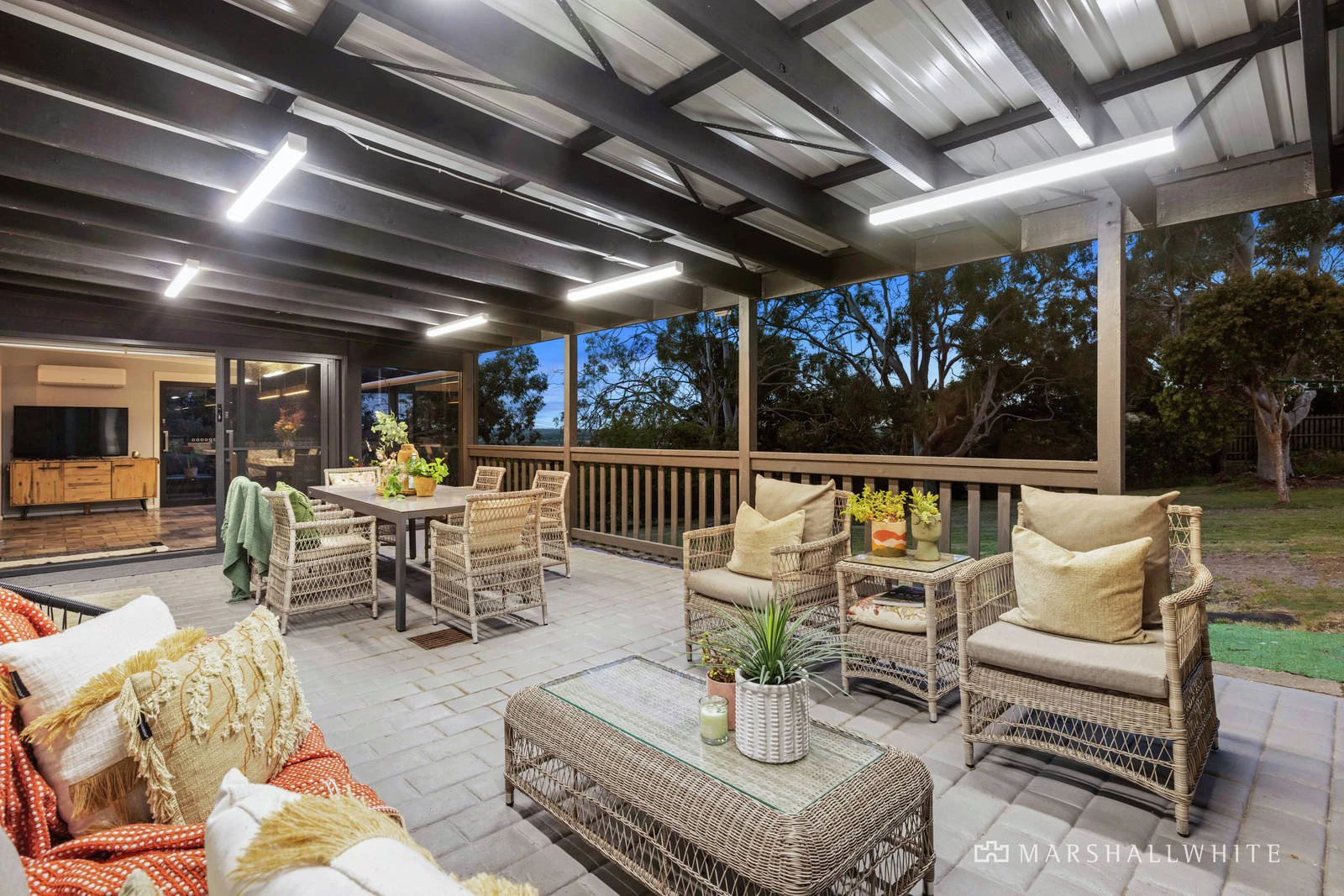 1 Barriedale Grove, Frankston South, VIC