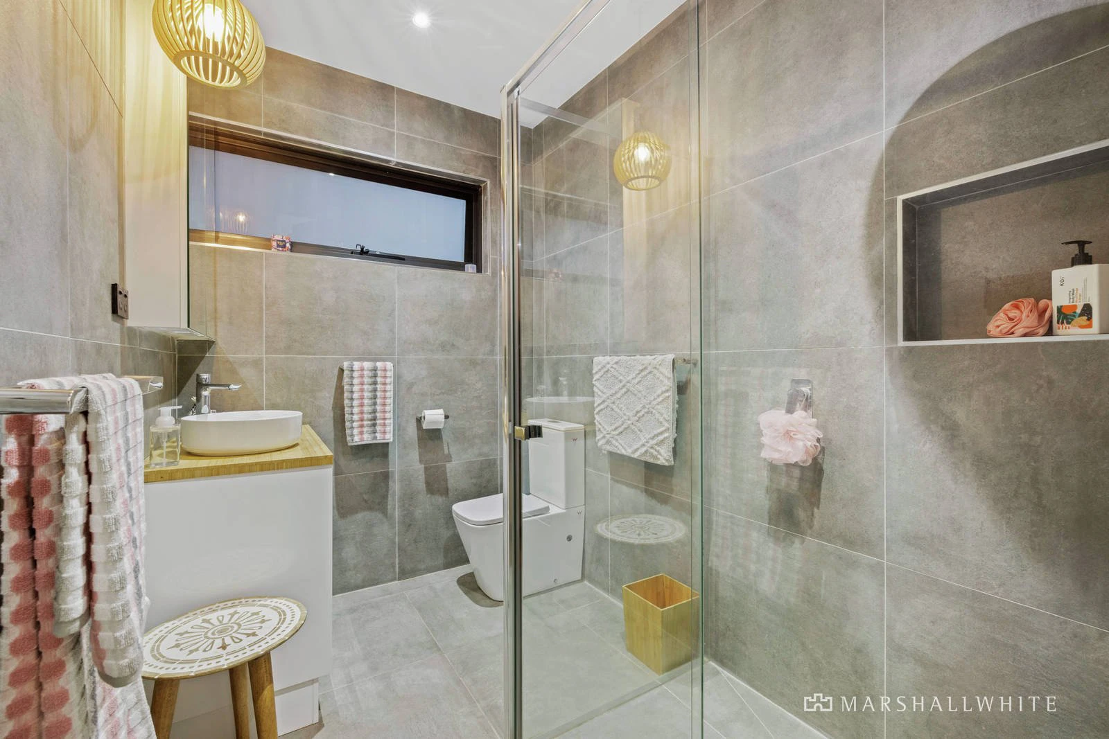 1 Barriedale Grove, Frankston South, VIC