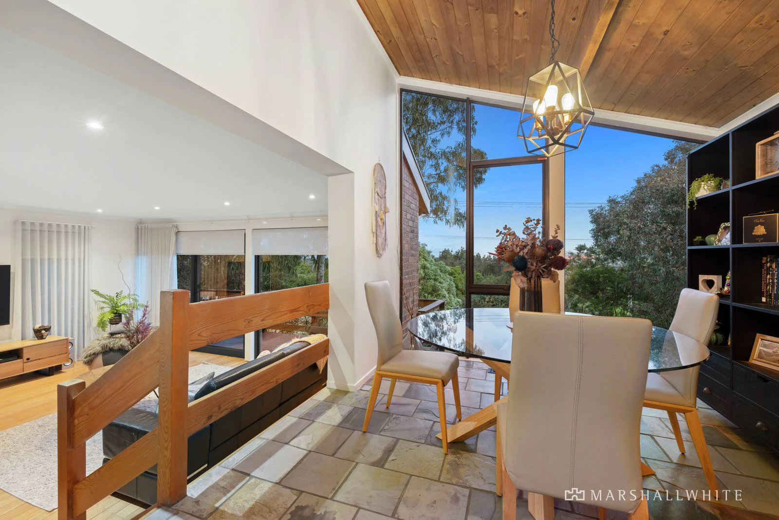 1 Barriedale Grove, Frankston South, VIC