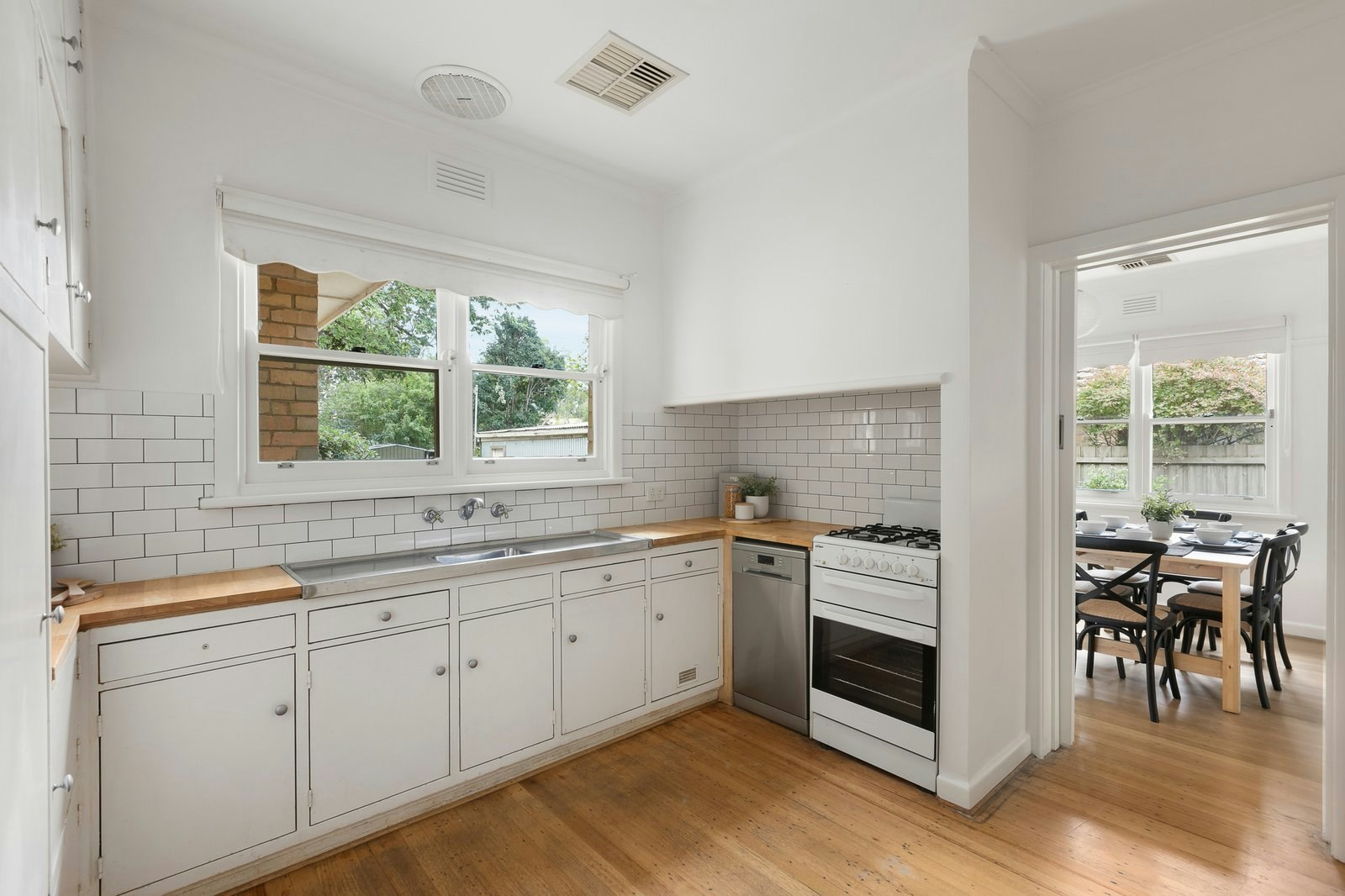 128 Ashburn Grove, Ashburton, 3147