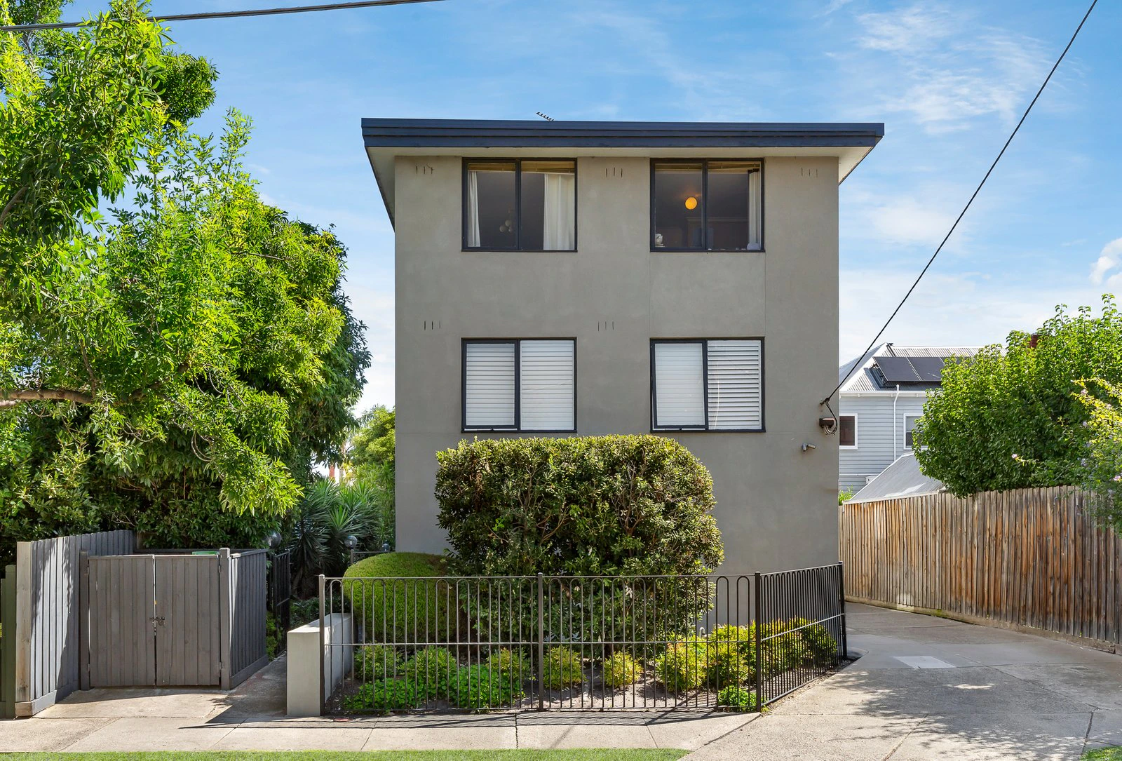 4/27 Spray Street, Elwood, 3184