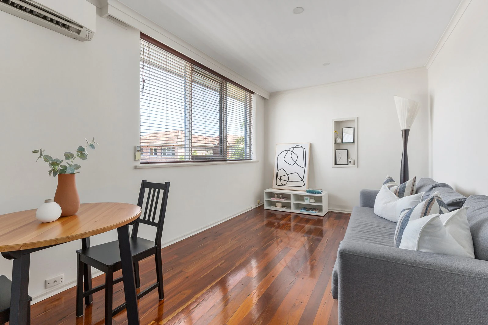 4/27 Spray Street, Elwood, 3184