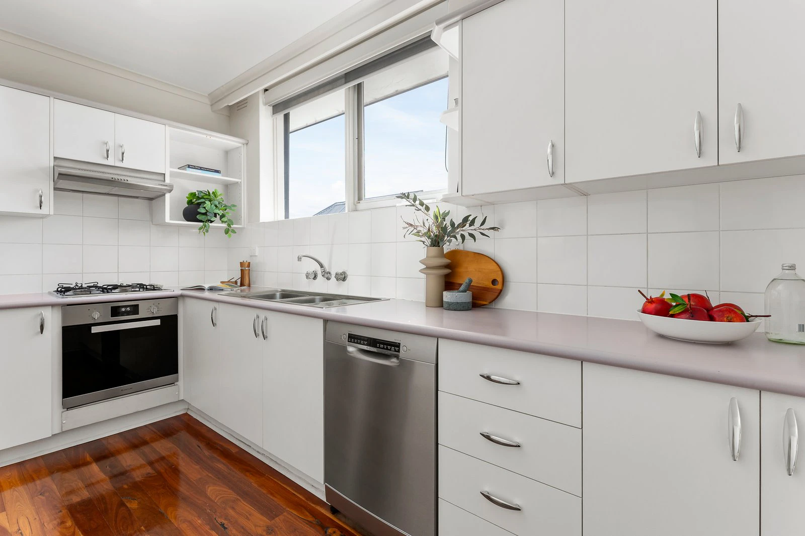 4/27 Spray Street, Elwood, 3184
