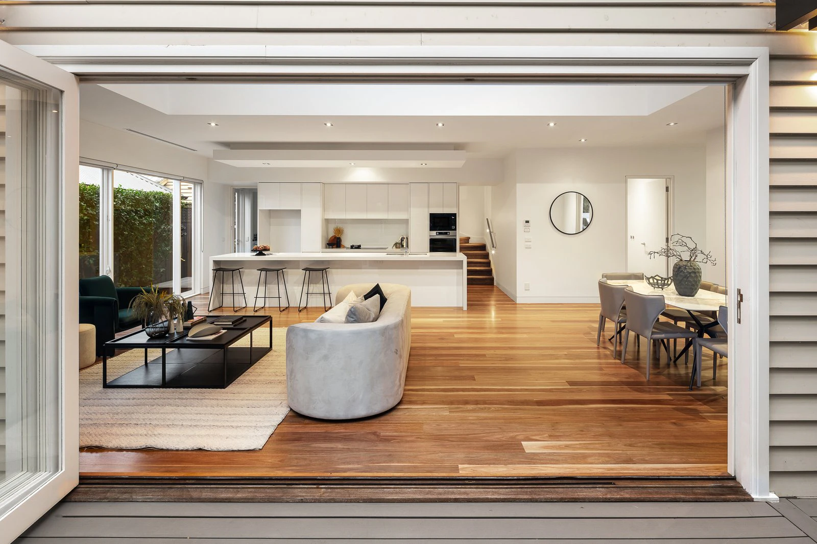 8 Warley Road, Malvern East, 3145