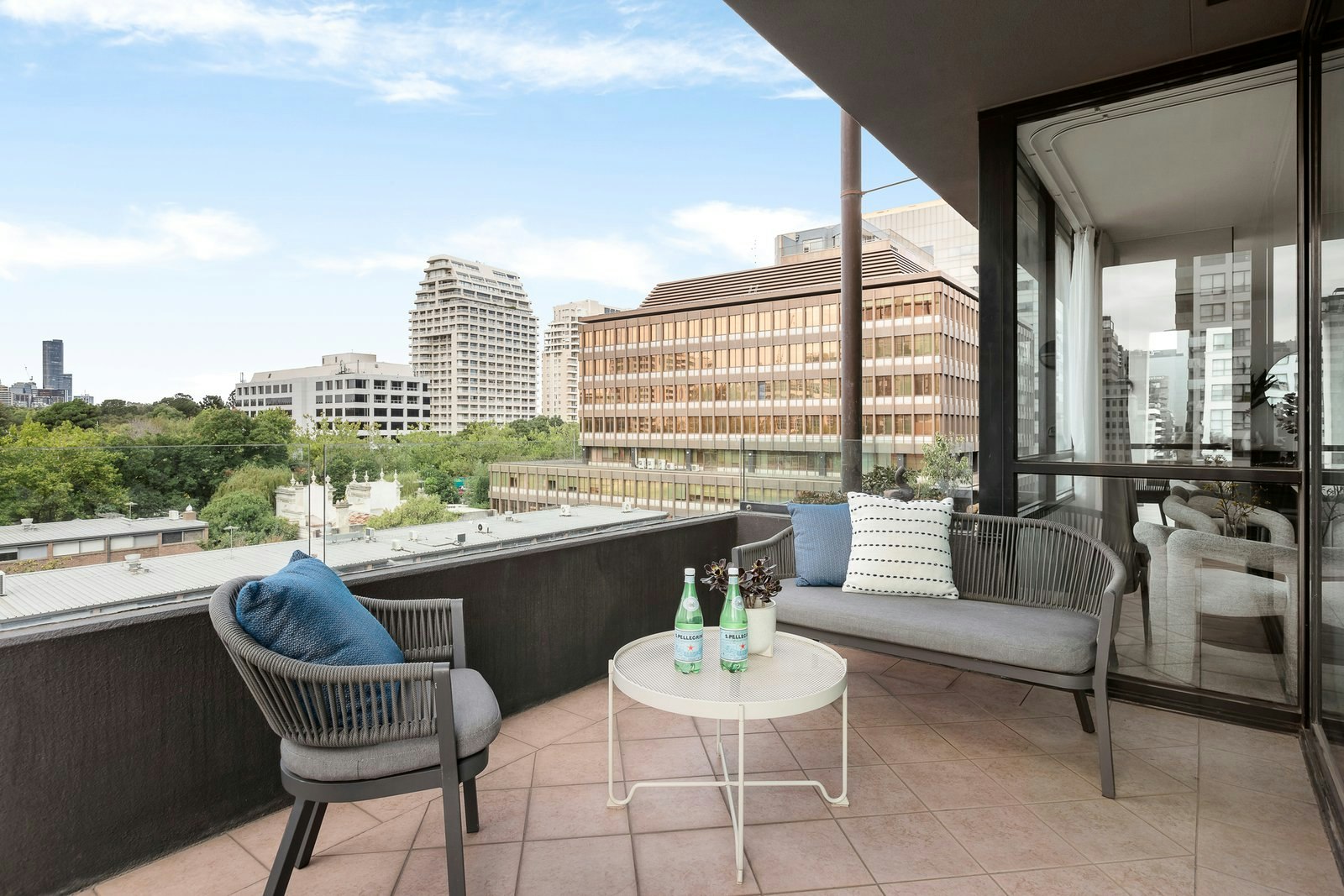 506/19 Queens Road, Melbourne, 3004