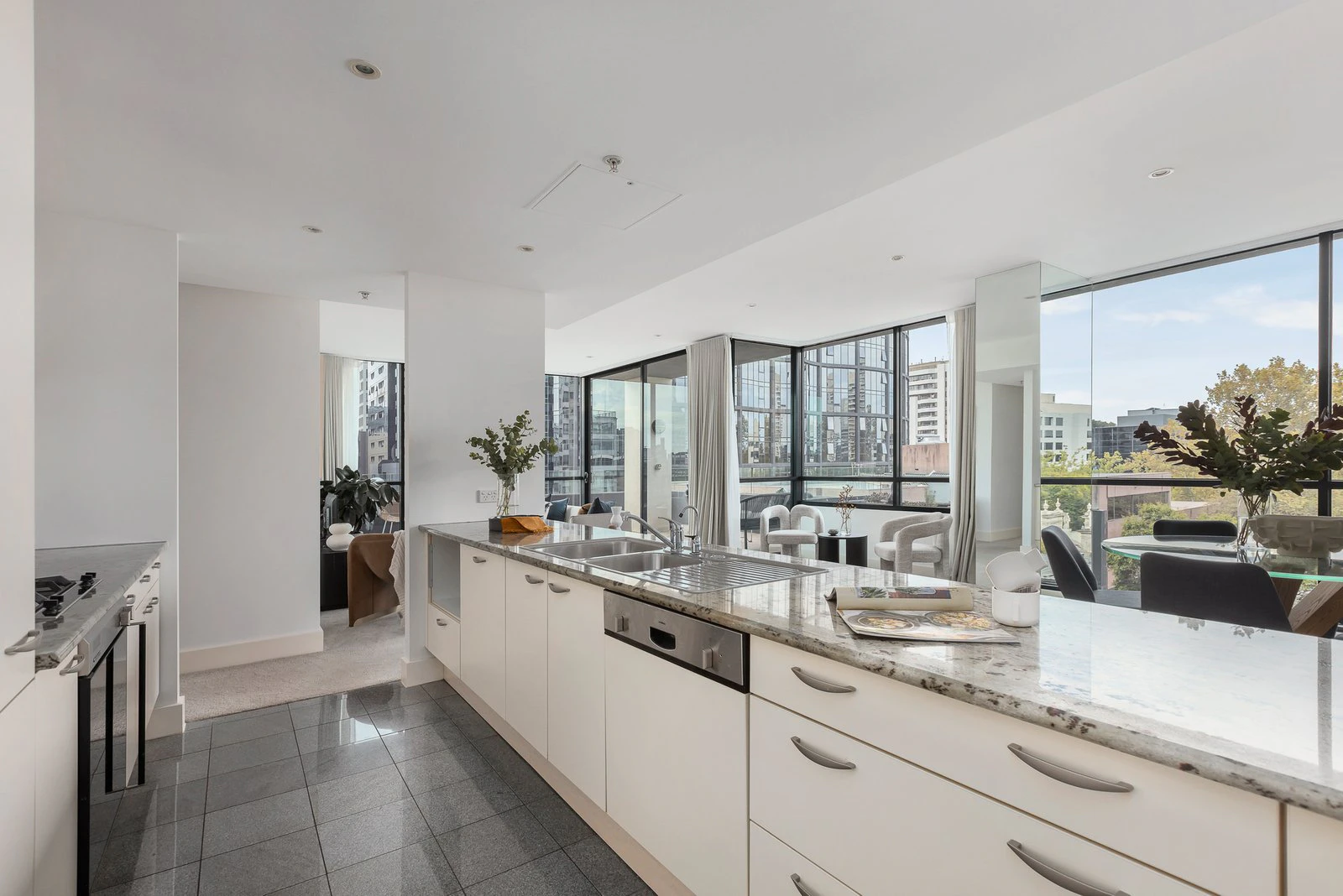 506/19 Queens Road, Melbourne, 3004