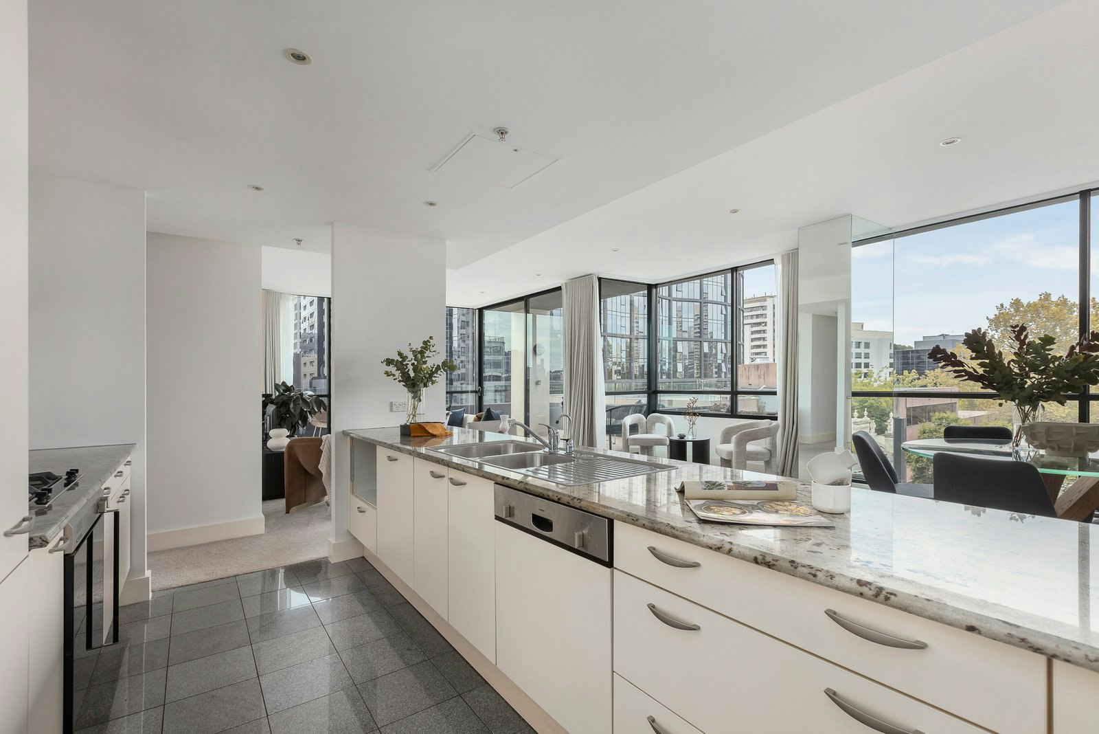 506/19 Queens Road, Melbourne, 3004