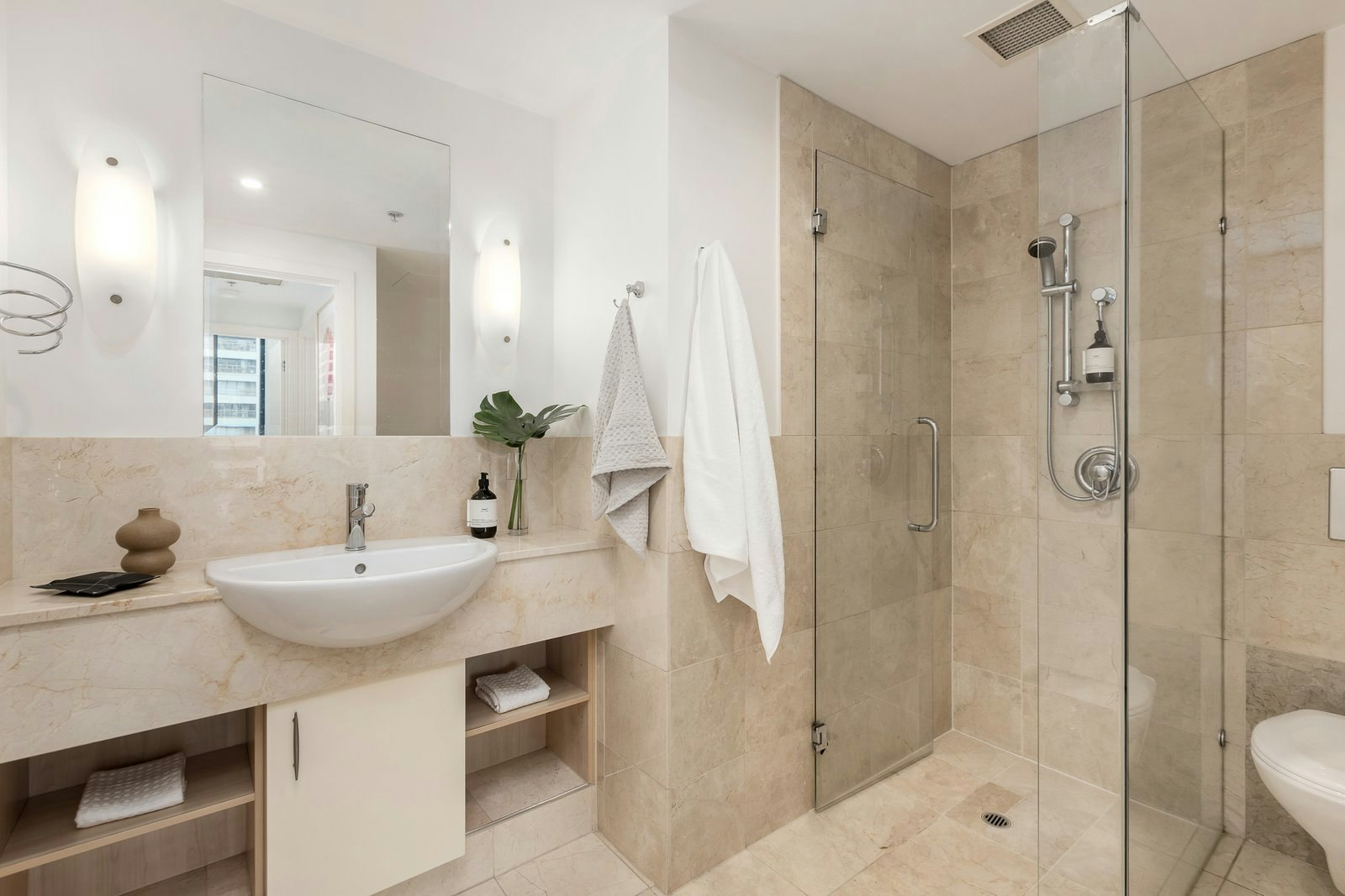 506/19 Queens Road, Melbourne, 3004