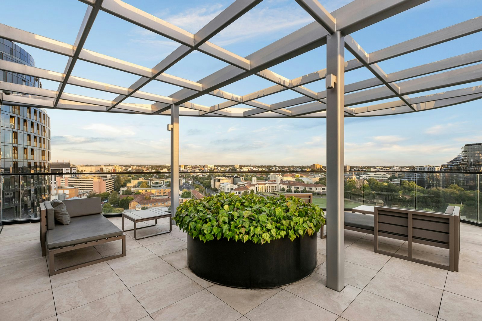 423/555 St Kilda Road, Melbourne, 3004