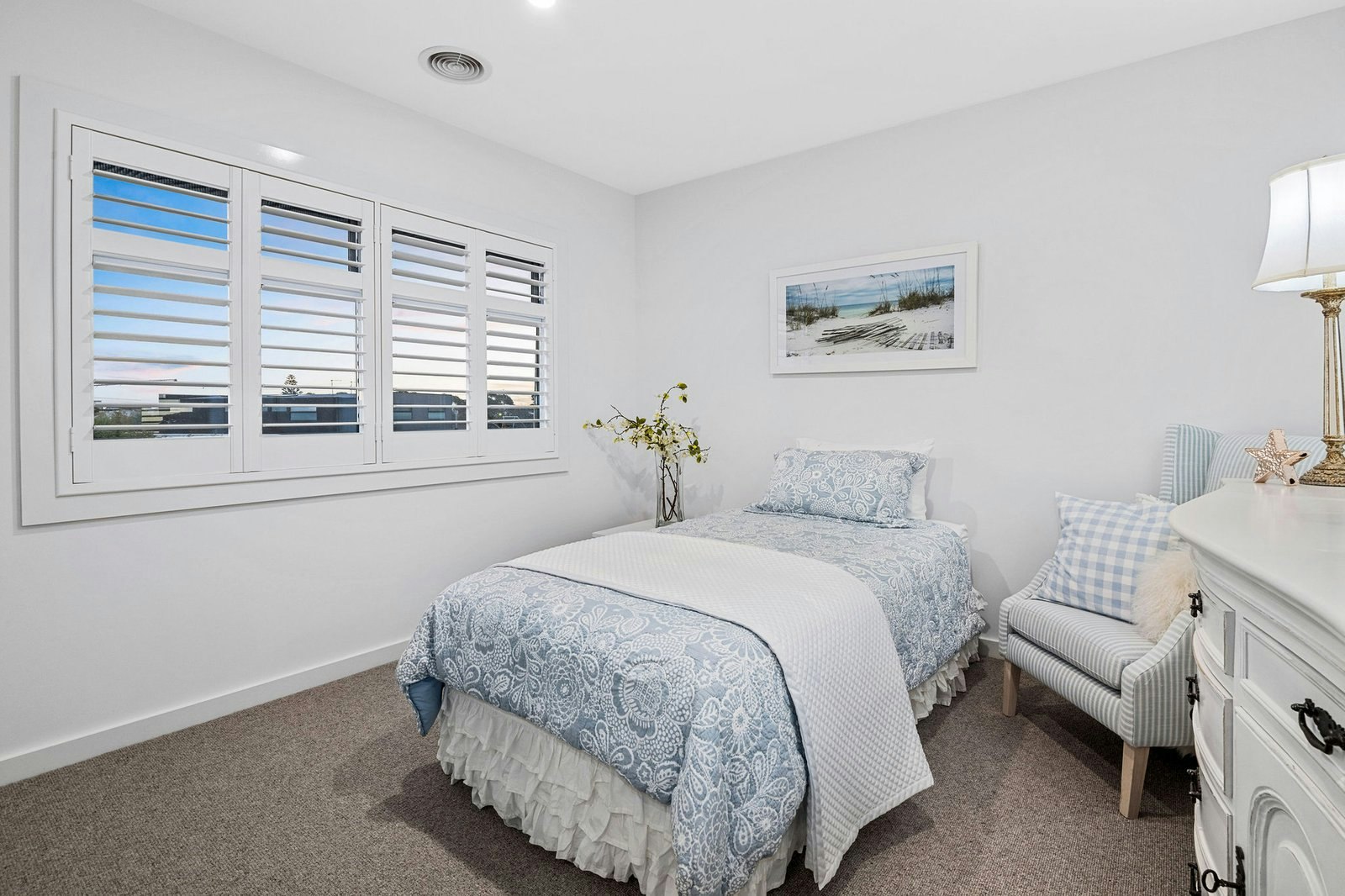 1/3 Ti Tree Grove, Mornington, 3931