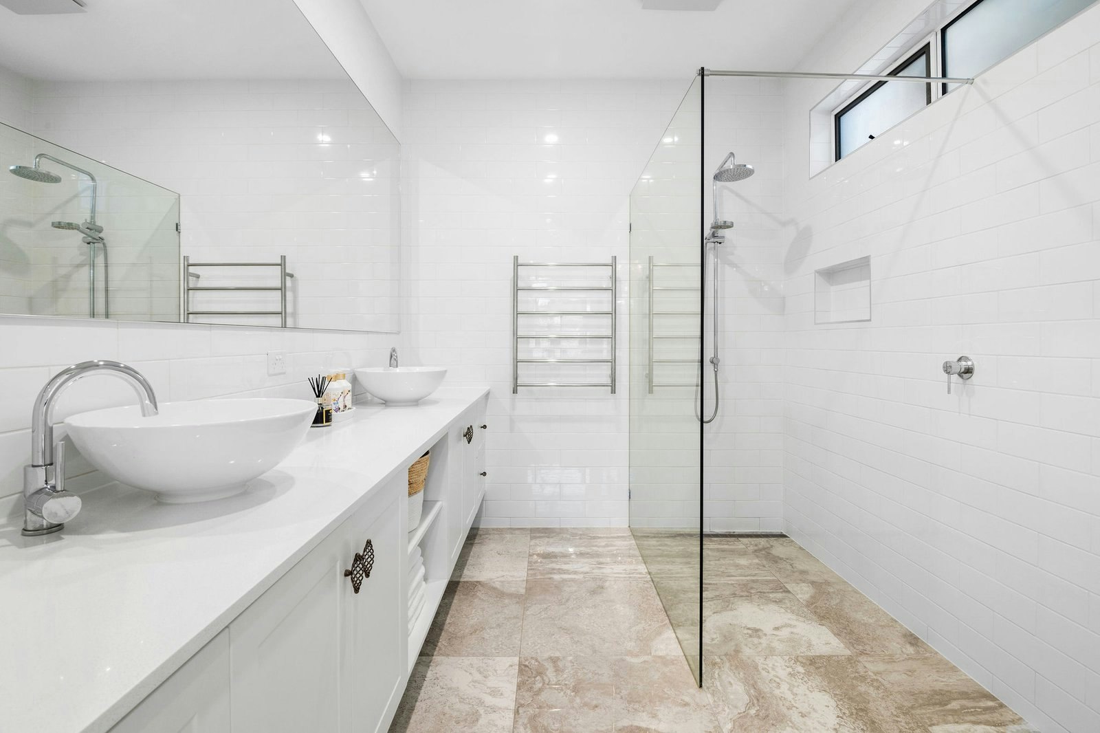 1/3 Ti Tree Grove, Mornington, 3931