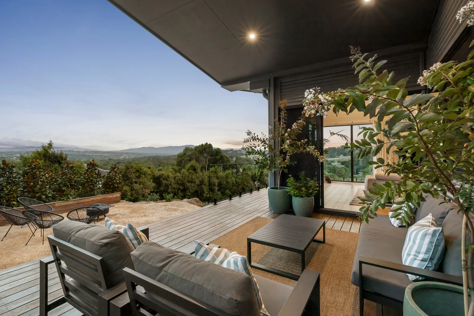404 Yarra Road, Wonga Park, 3115