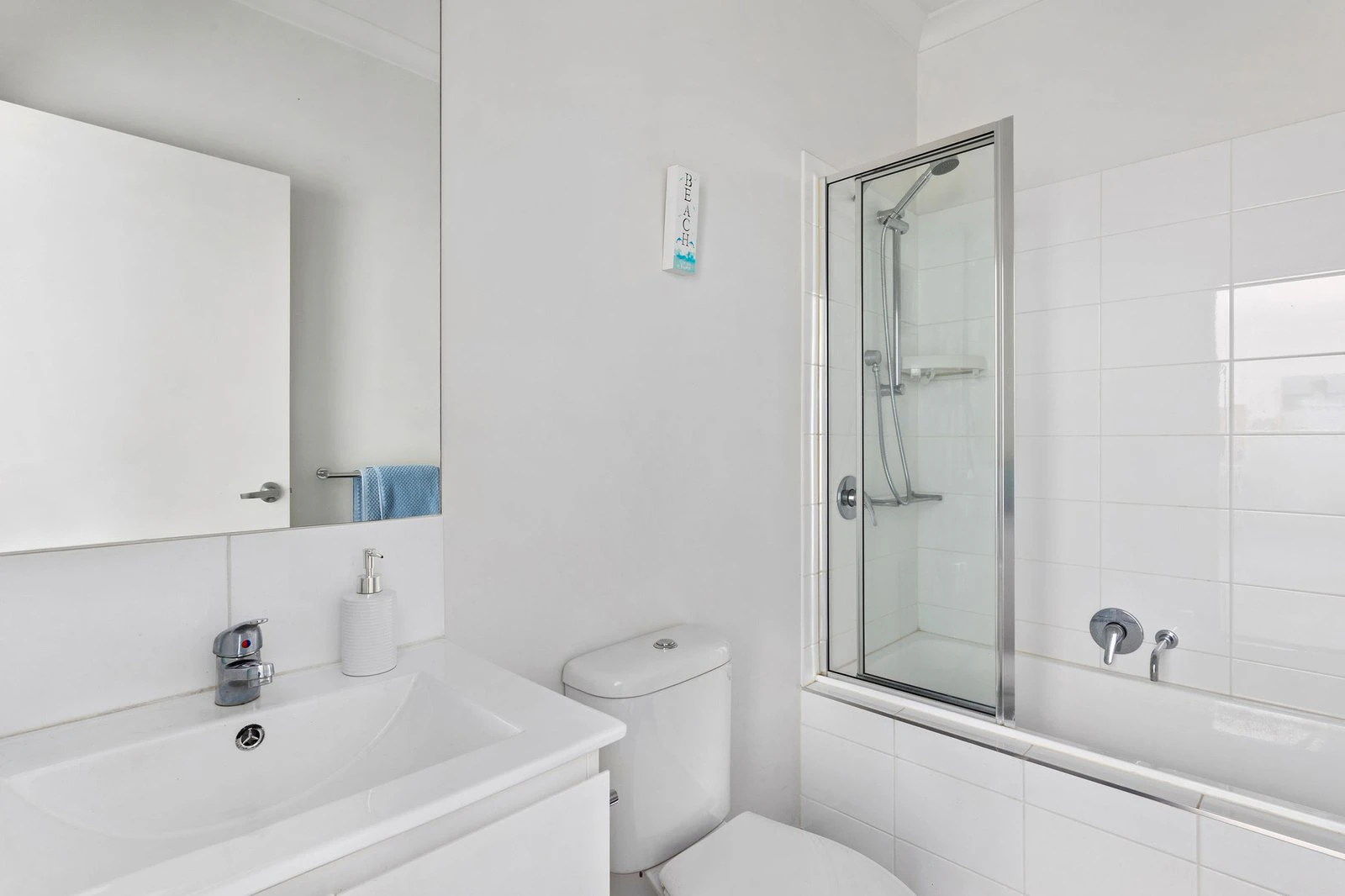 6/7 Nepean Highway, Safety Beach, 3936