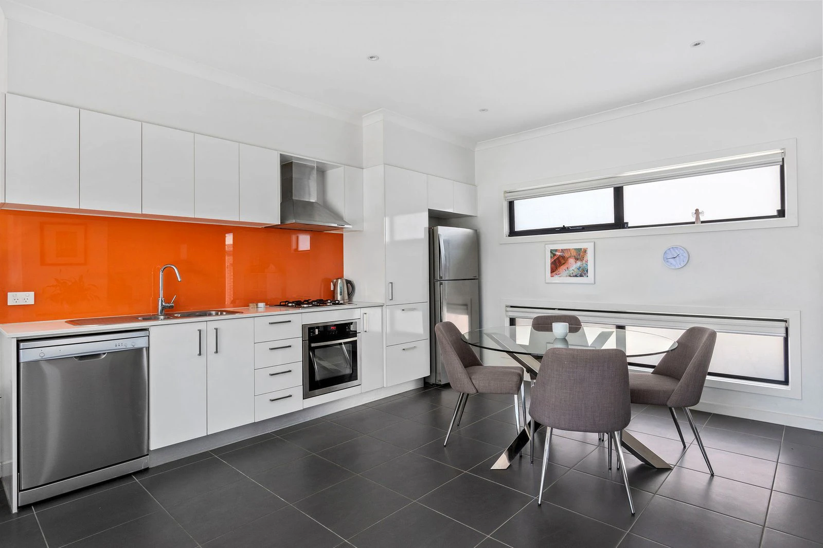 6/7 Nepean Highway, Safety Beach, 3936