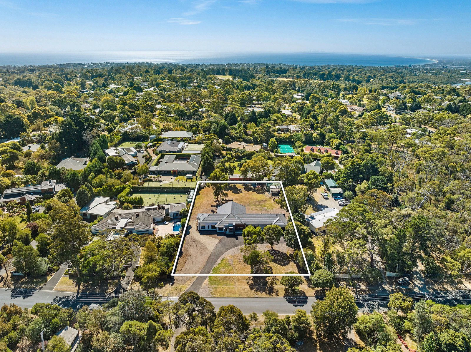 19 Rosedale Grove, Frankston South, 3199