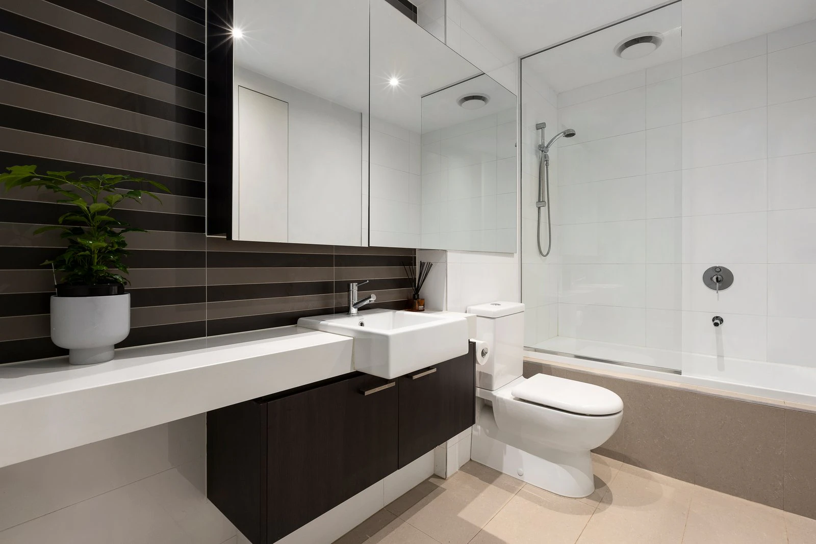 8/16-20 Warleigh Grove, Brighton, 3186