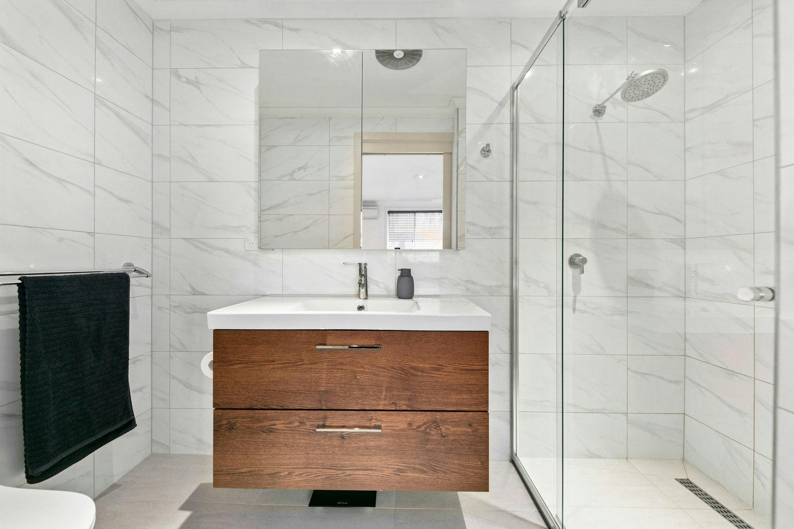 7 Dixon Street, Prahran, 3181