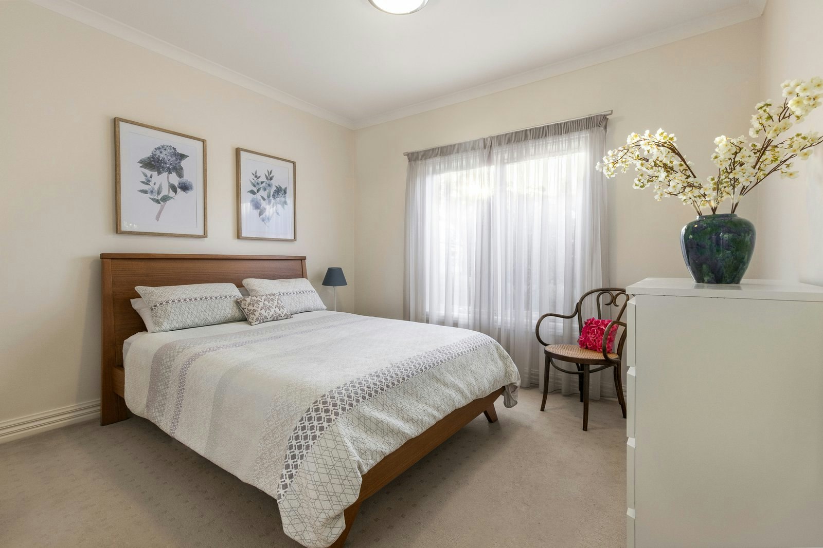 2/8 Garden Road, Camberwell, 3124
