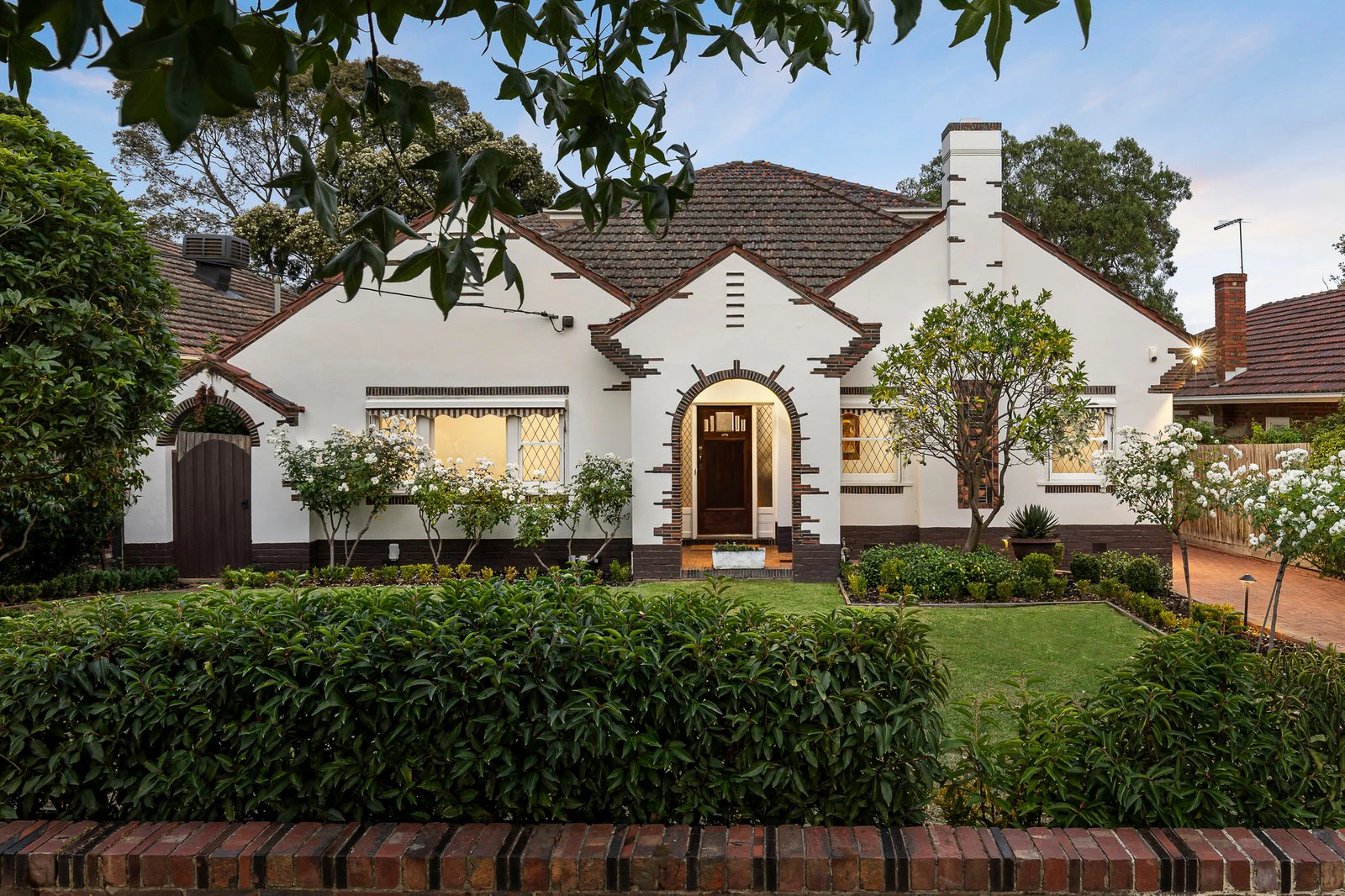 19 Orrong Crescent, Camberwell, 3124