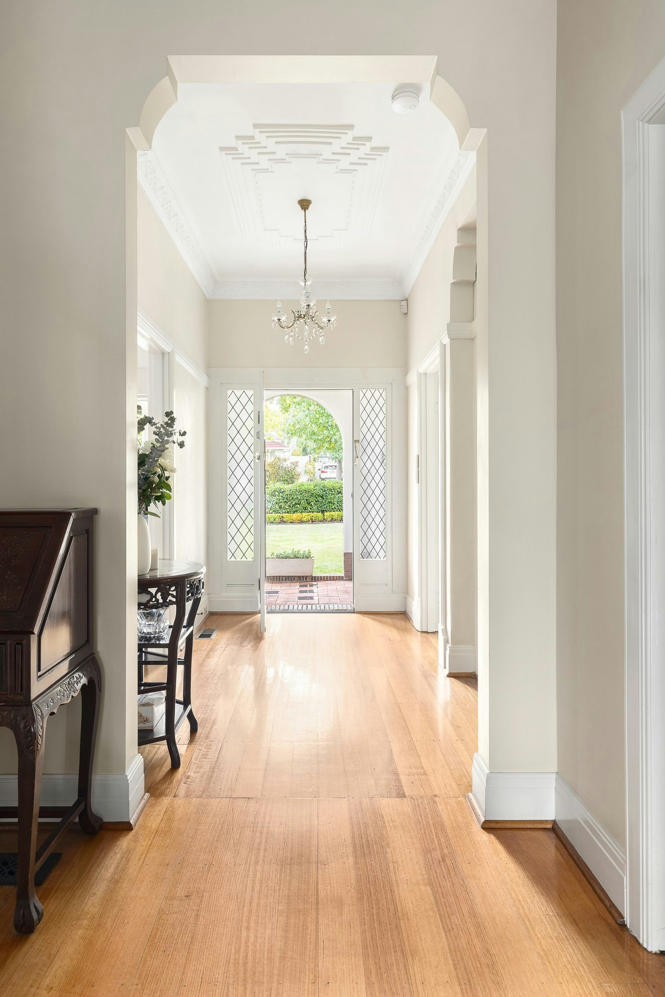 19 Orrong Crescent, Camberwell, 3124