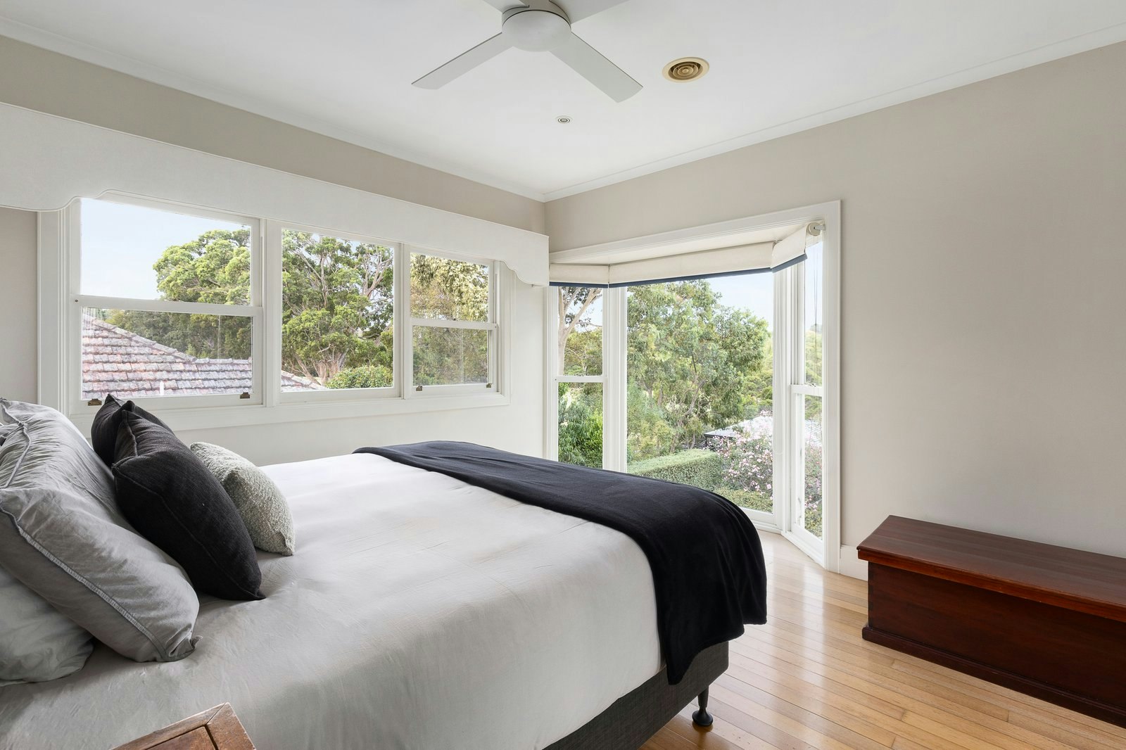 19 Orrong Crescent, Camberwell, 3124