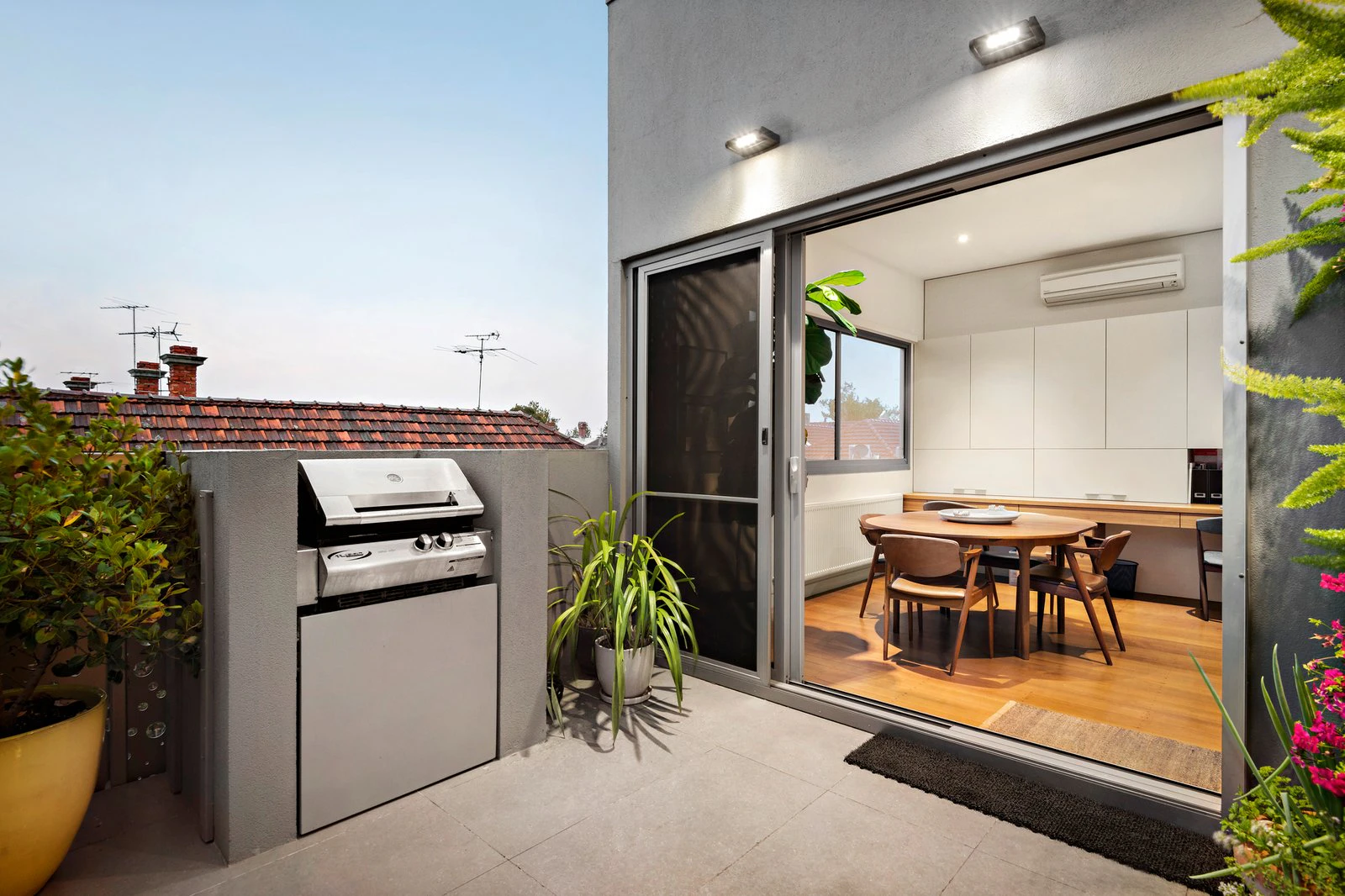 12 Gatehouse Lane, Albert Park, 3206