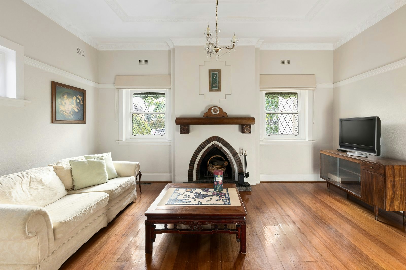 19 Orrong Crescent, Camberwell, 3124