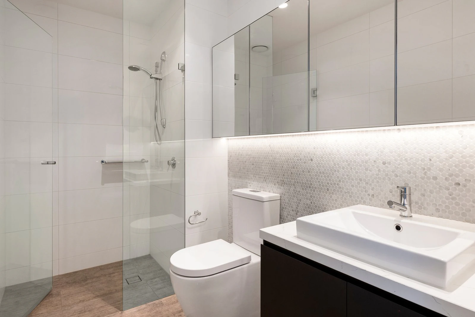 1717/850 Whitehorse Road, Box Hill, 3128