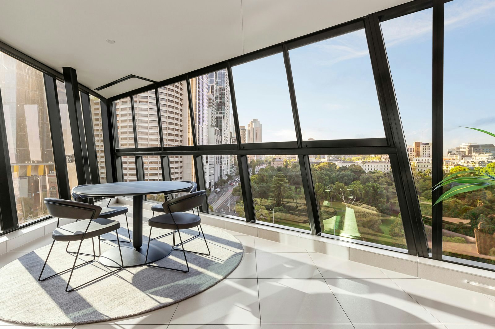 1502/279 Wellington Parade South, East Melbourne, 3002