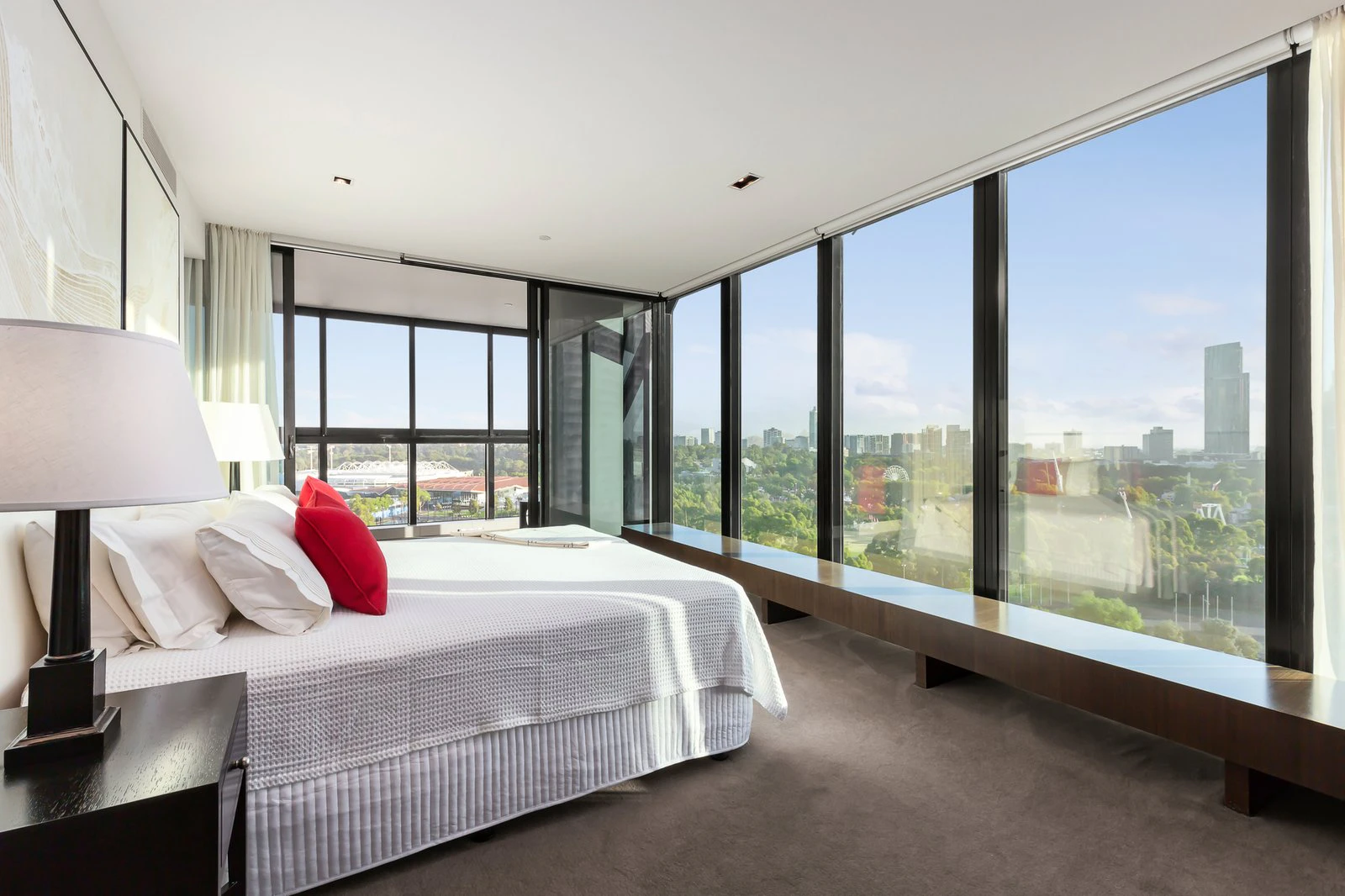 1502/279 Wellington Parade South, East Melbourne, 3002