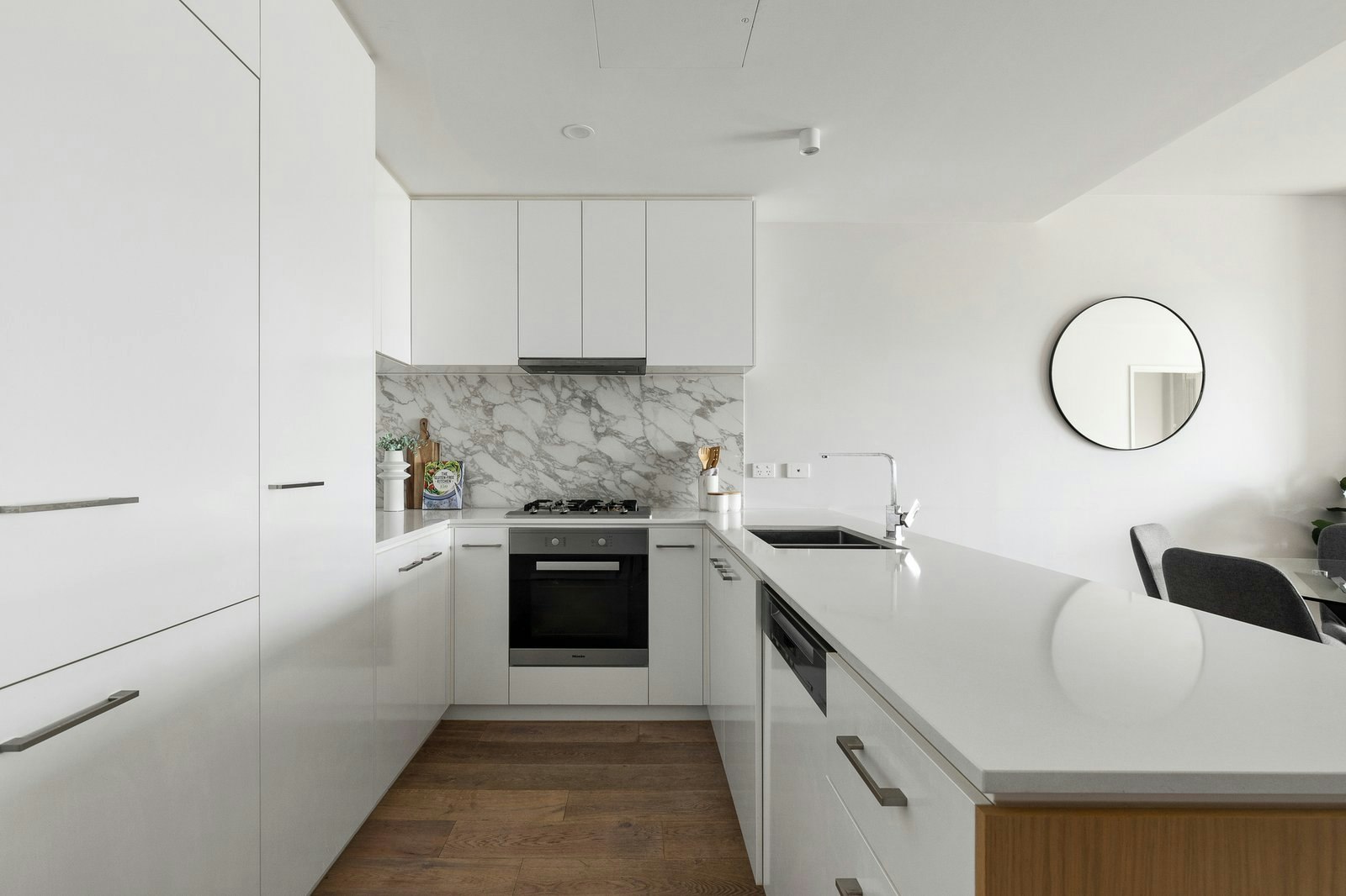 101/832 Doncaster Road, Doncaster, 3108